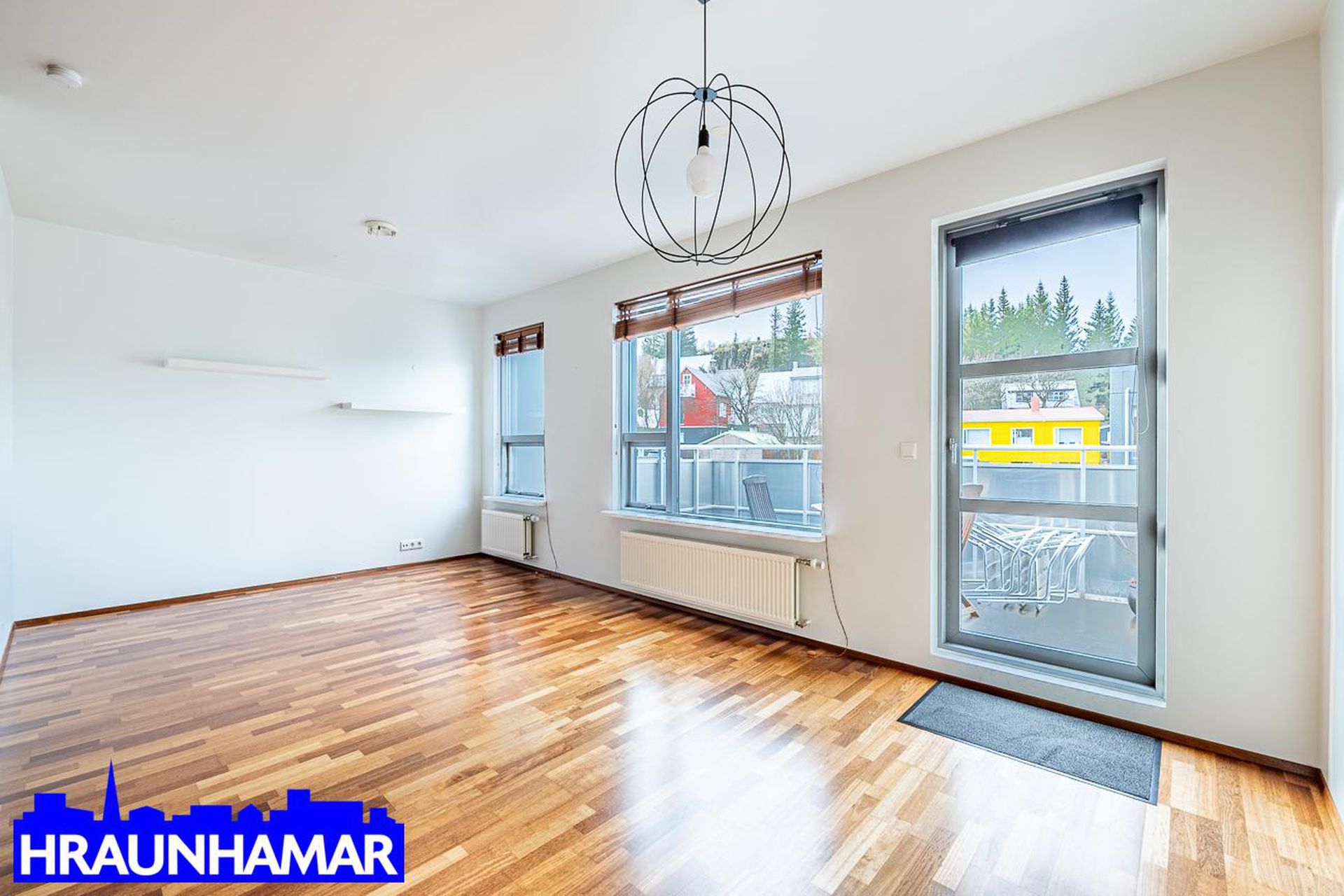 Lækjargata 28, 220 Hafnarfjörður