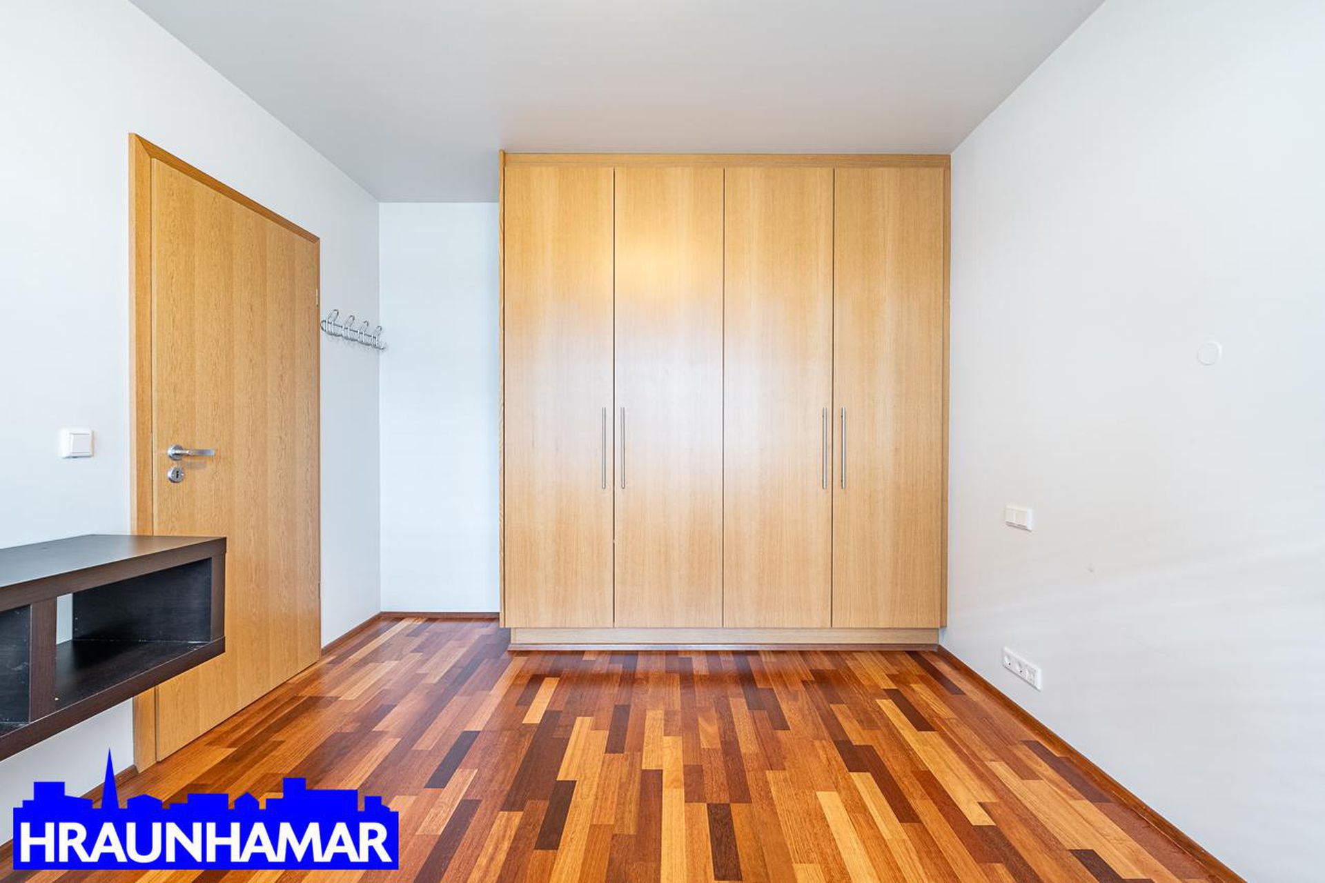 Lækjargata 28, 220 Hafnarfjörður