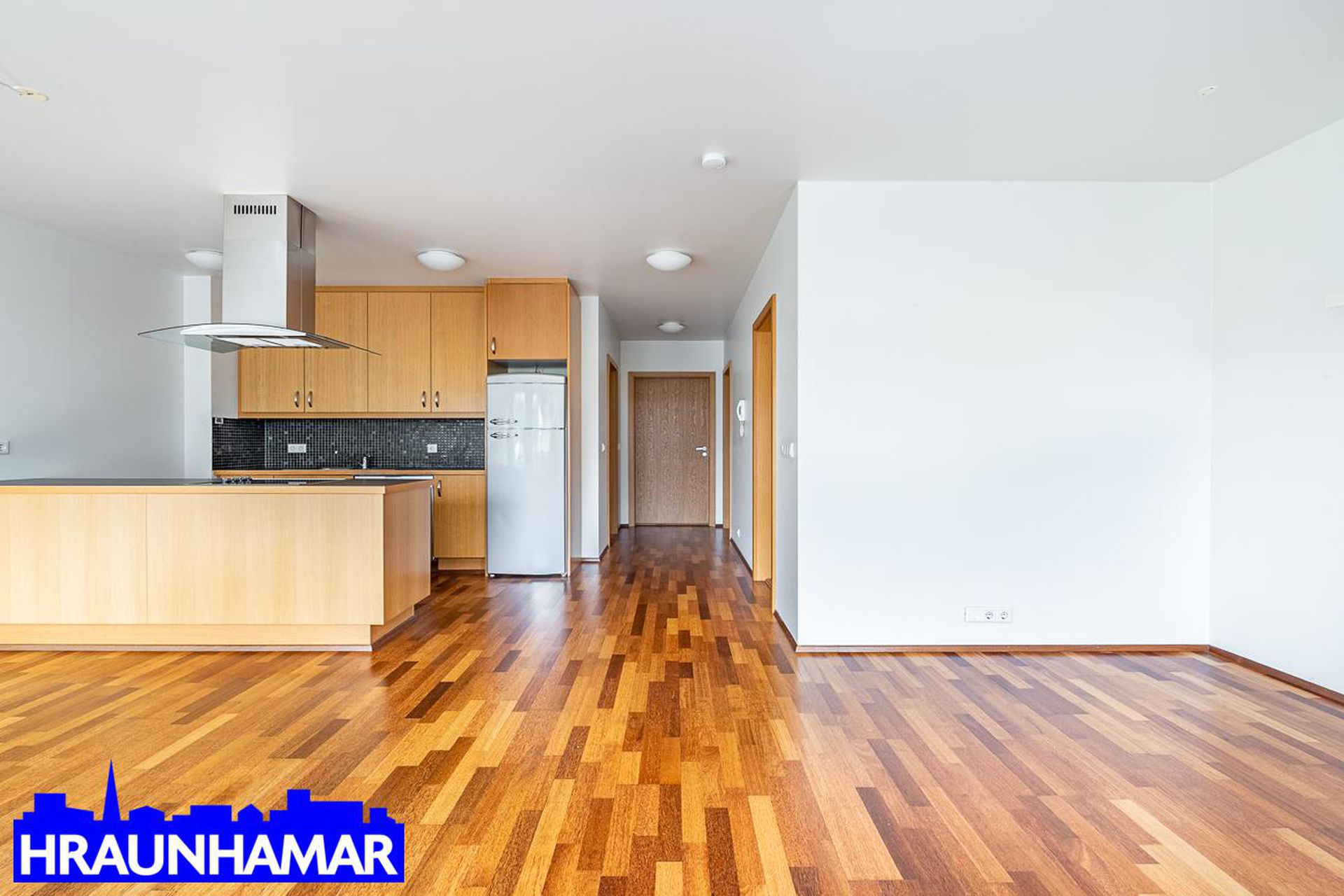 Lækjargata 28, 220 Hafnarfjörður