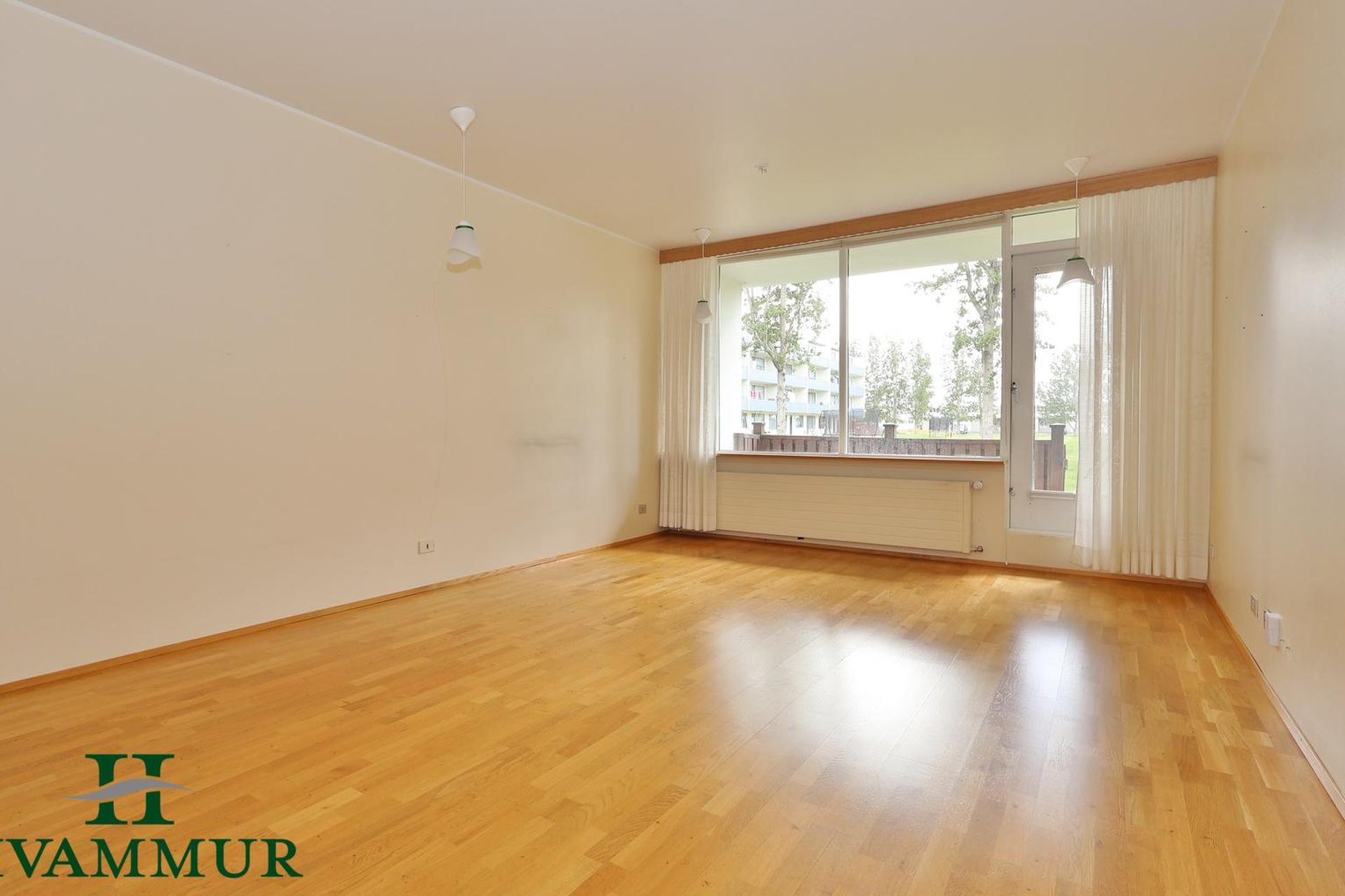 Tjarnarlundur 16, 600 Akureyri