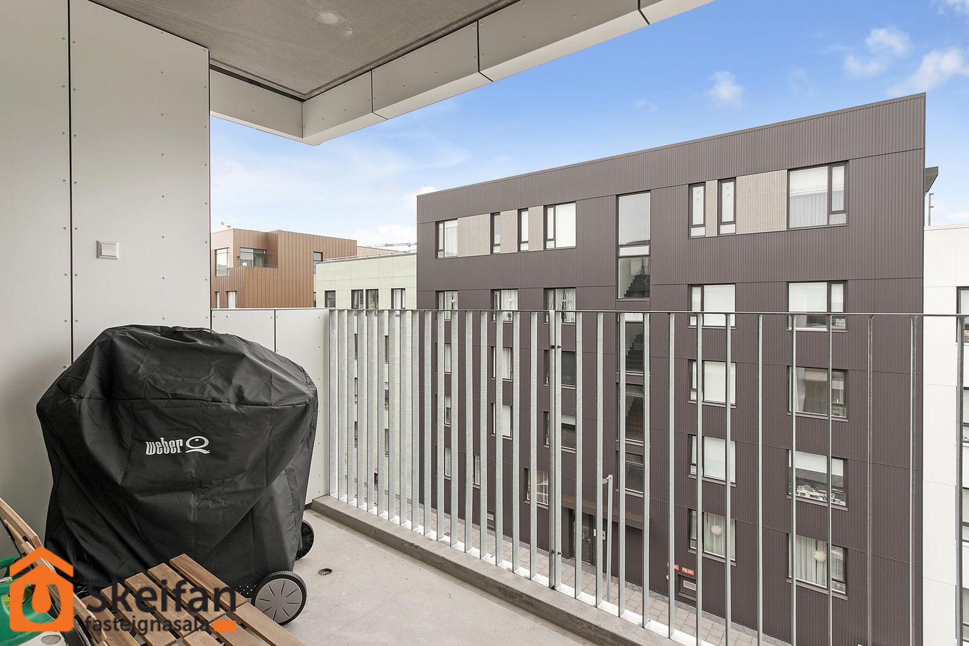 Smyrilshlíð 3, 102 Reykjavík