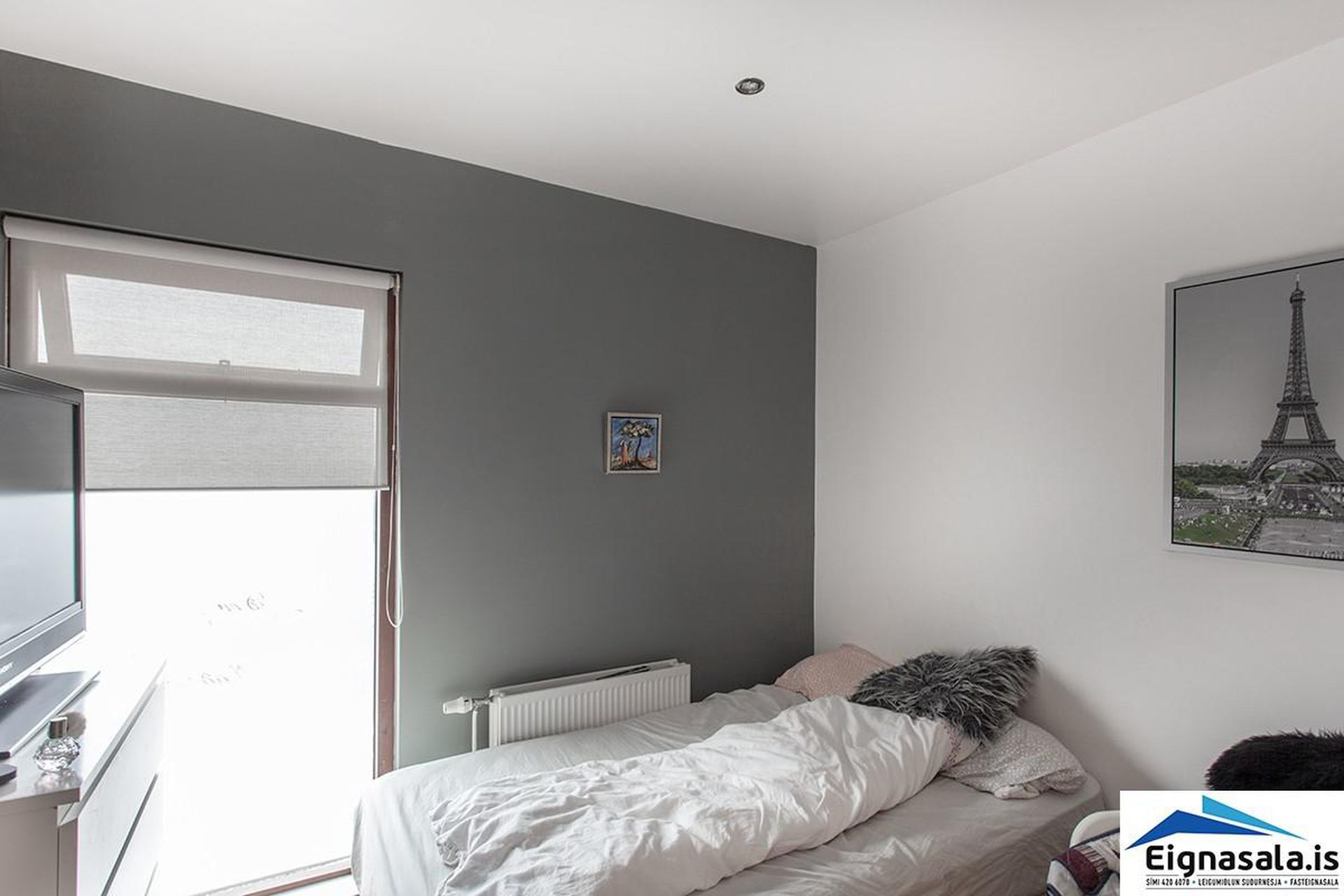Tjarnabakki 8, 260 Reykjanesbær