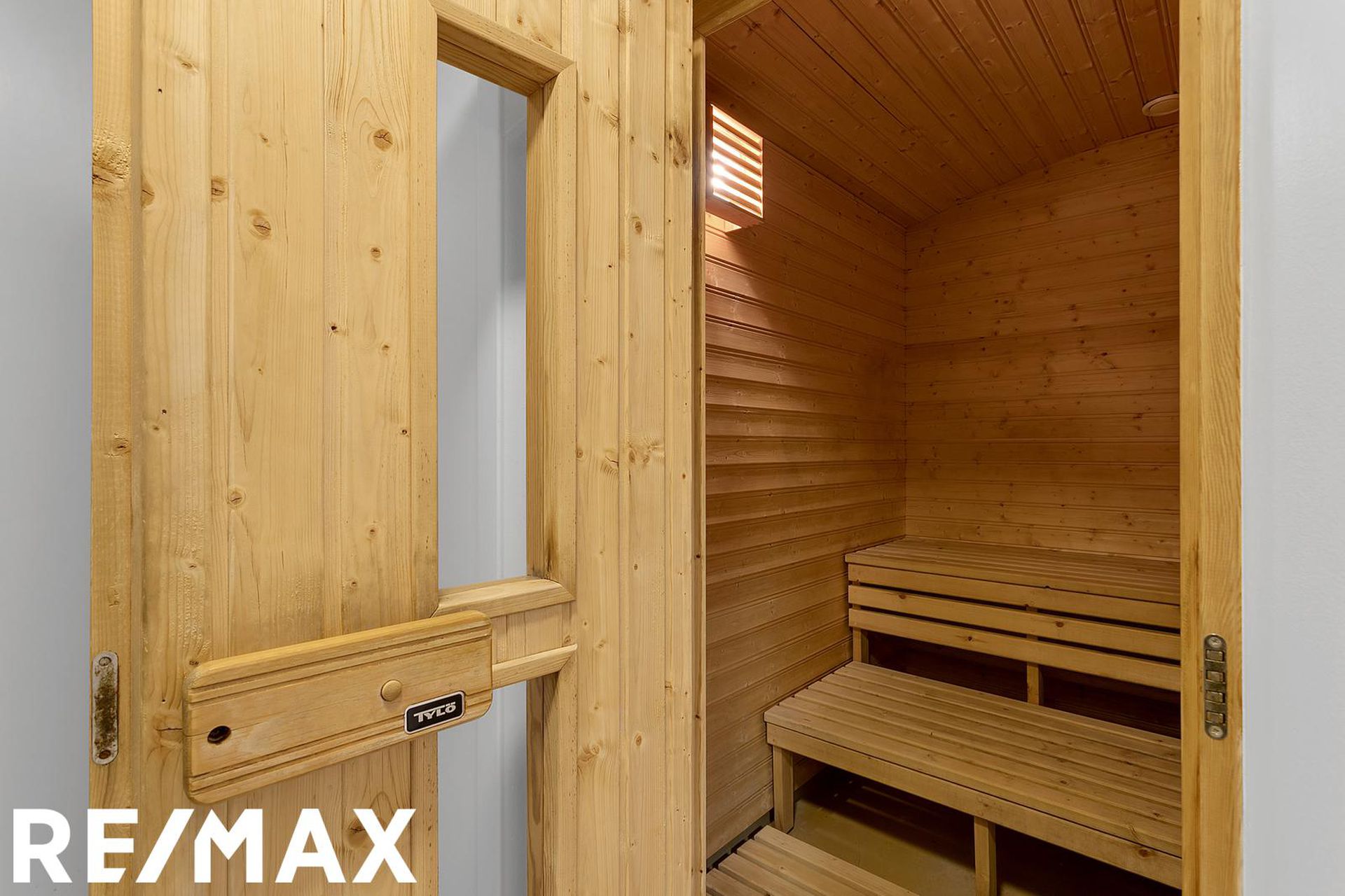 Sléttuvegur 17, 103 Reykjavík