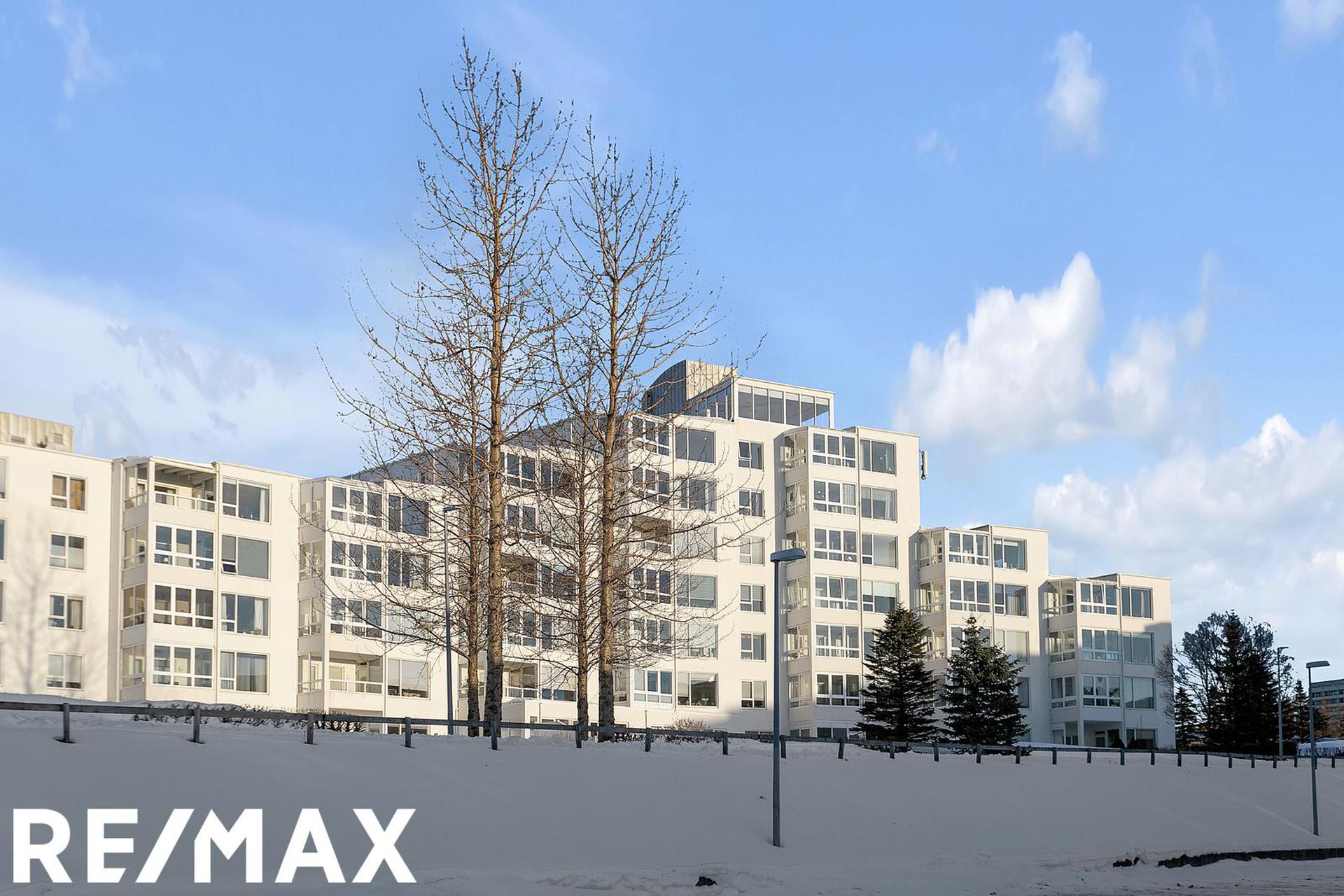 Sléttuvegur 17, 103 Reykjavík