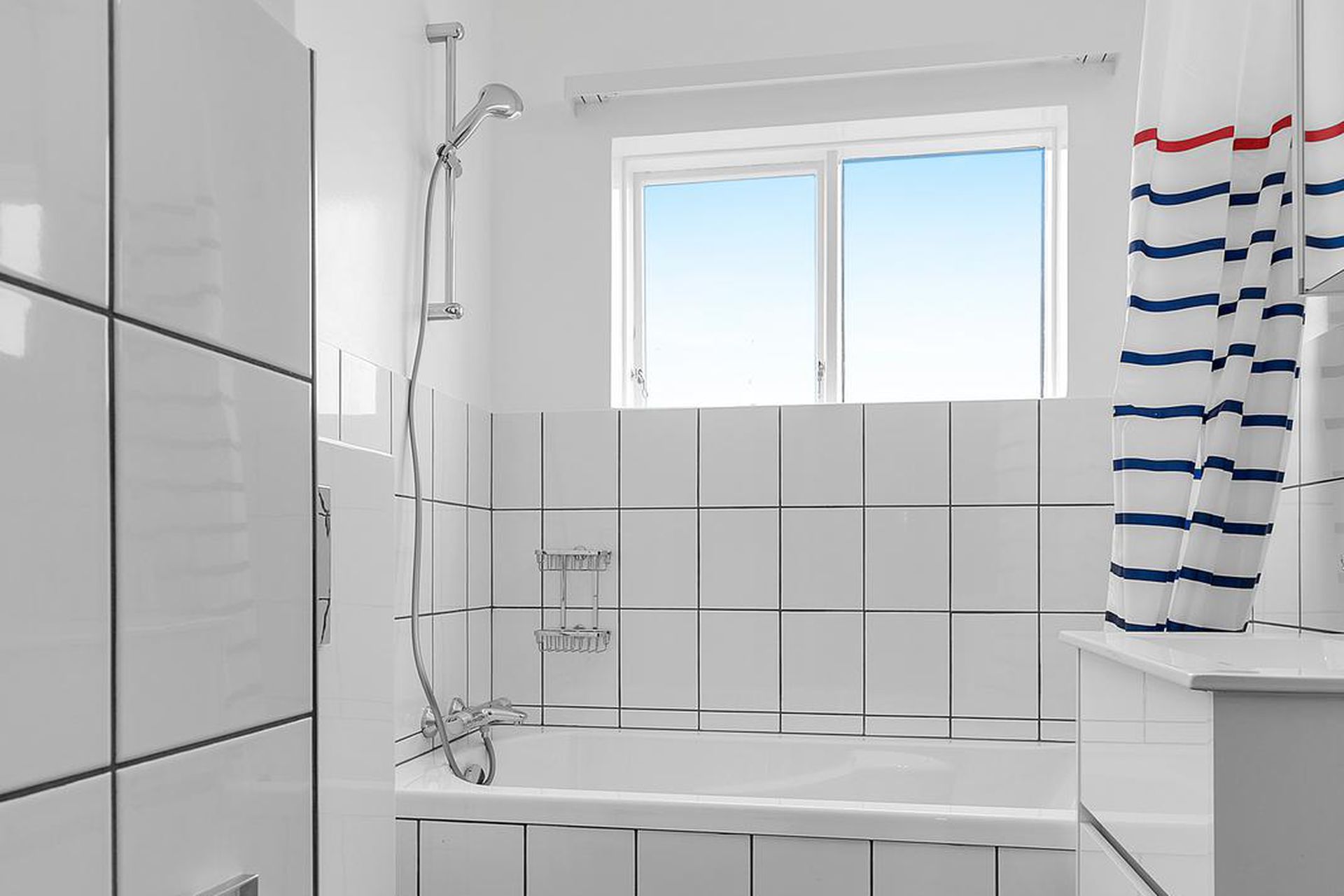 Hjarðarhagi 64, 107 Reykjavík