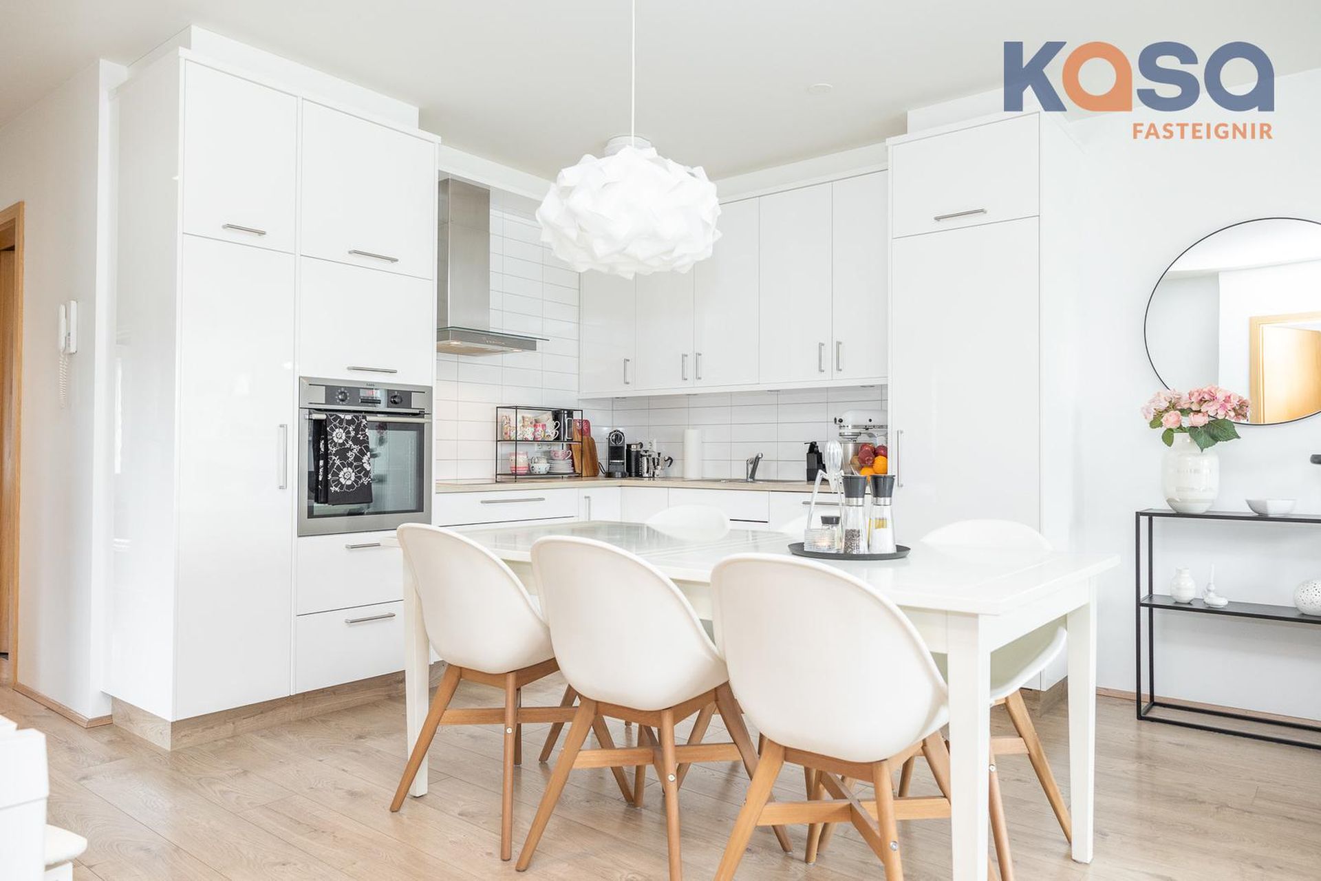 Kjarnagata 37, 600 Akureyri