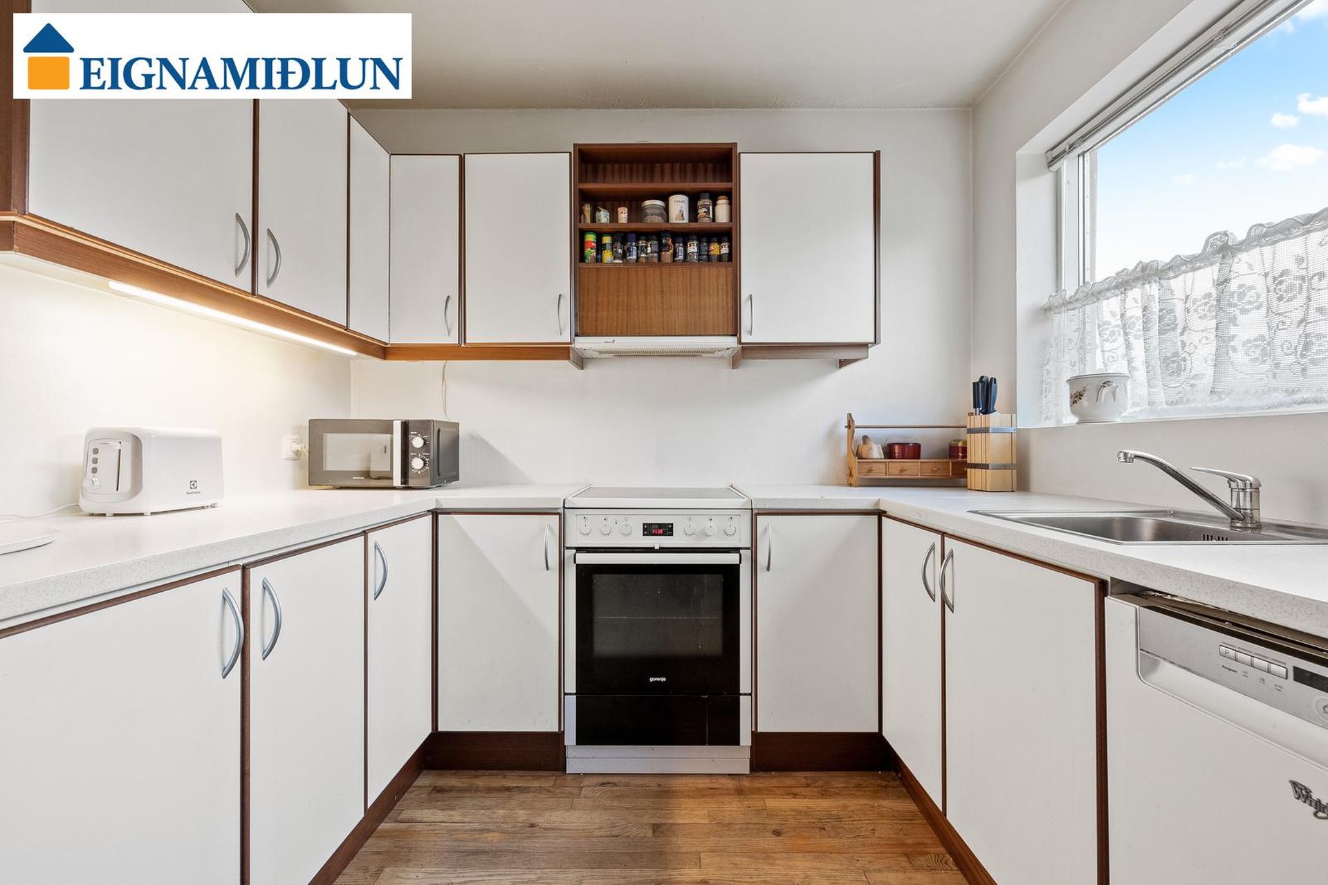 Gnoðarvogur 82 - 0001, 104 Reykjavík