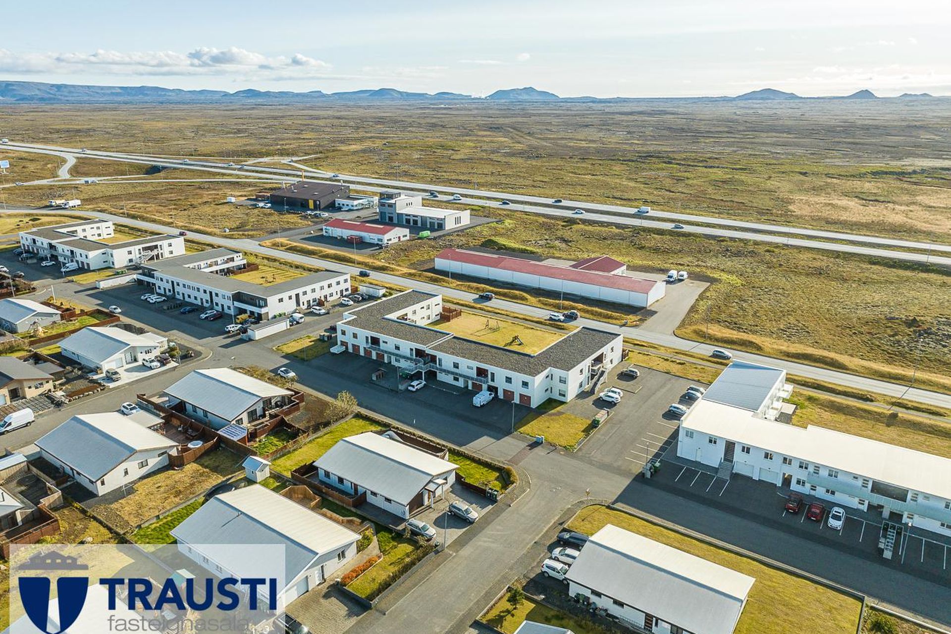 Tjarnabakki 4, 260 Reykjanesbær