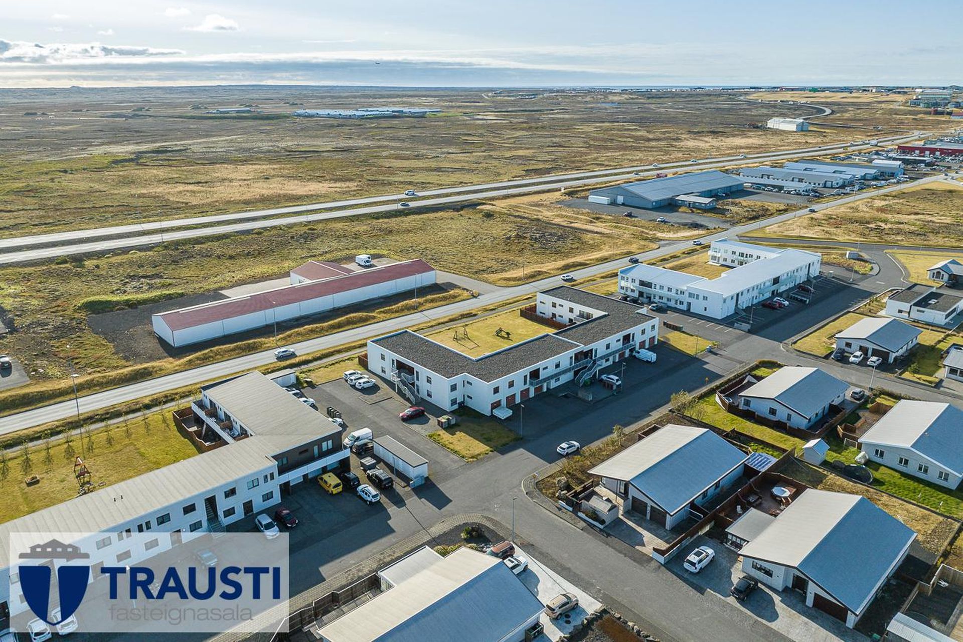 Tjarnabakki 4, 260 Reykjanesbær