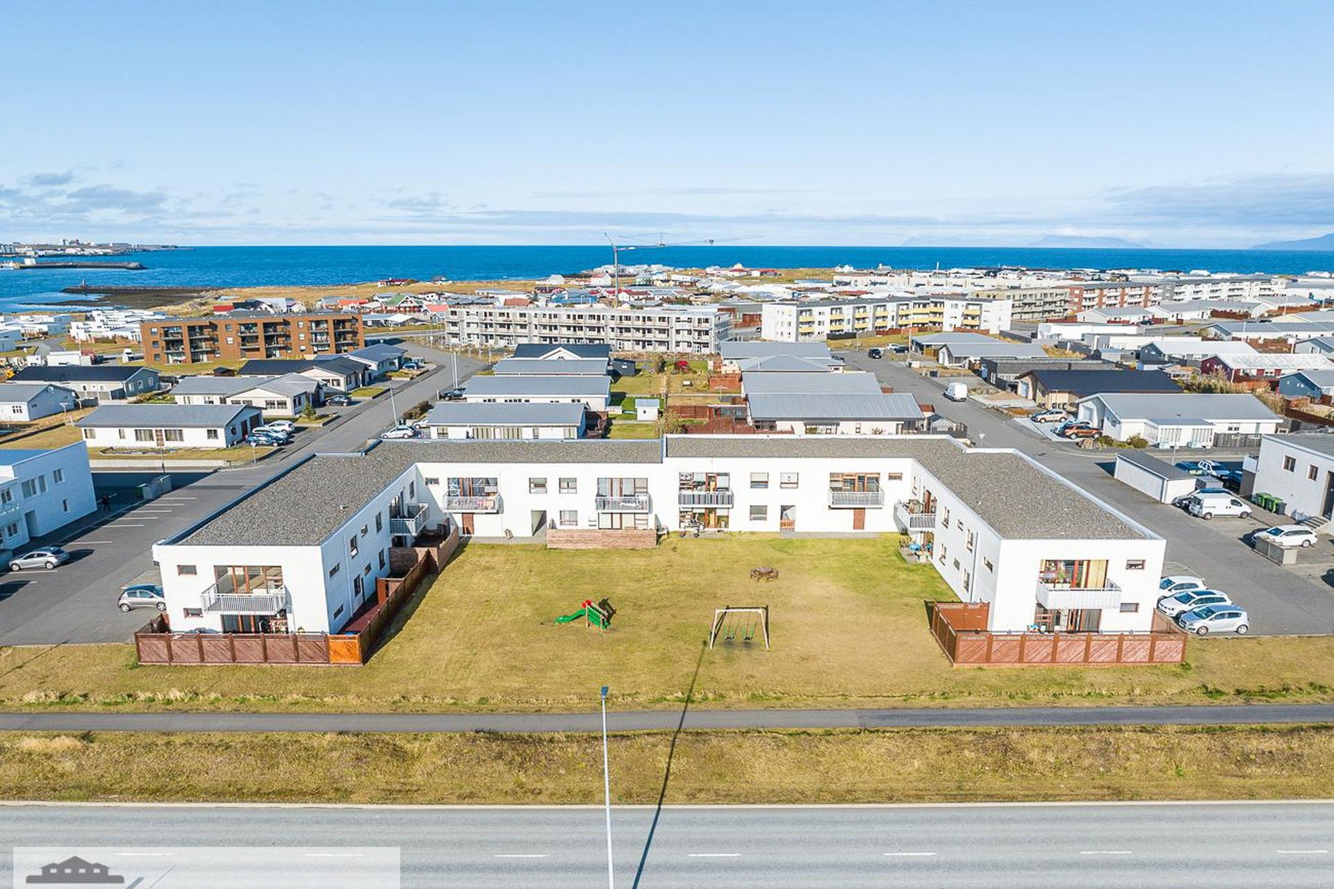 Tjarnabakki 4, 260 Reykjanesbær