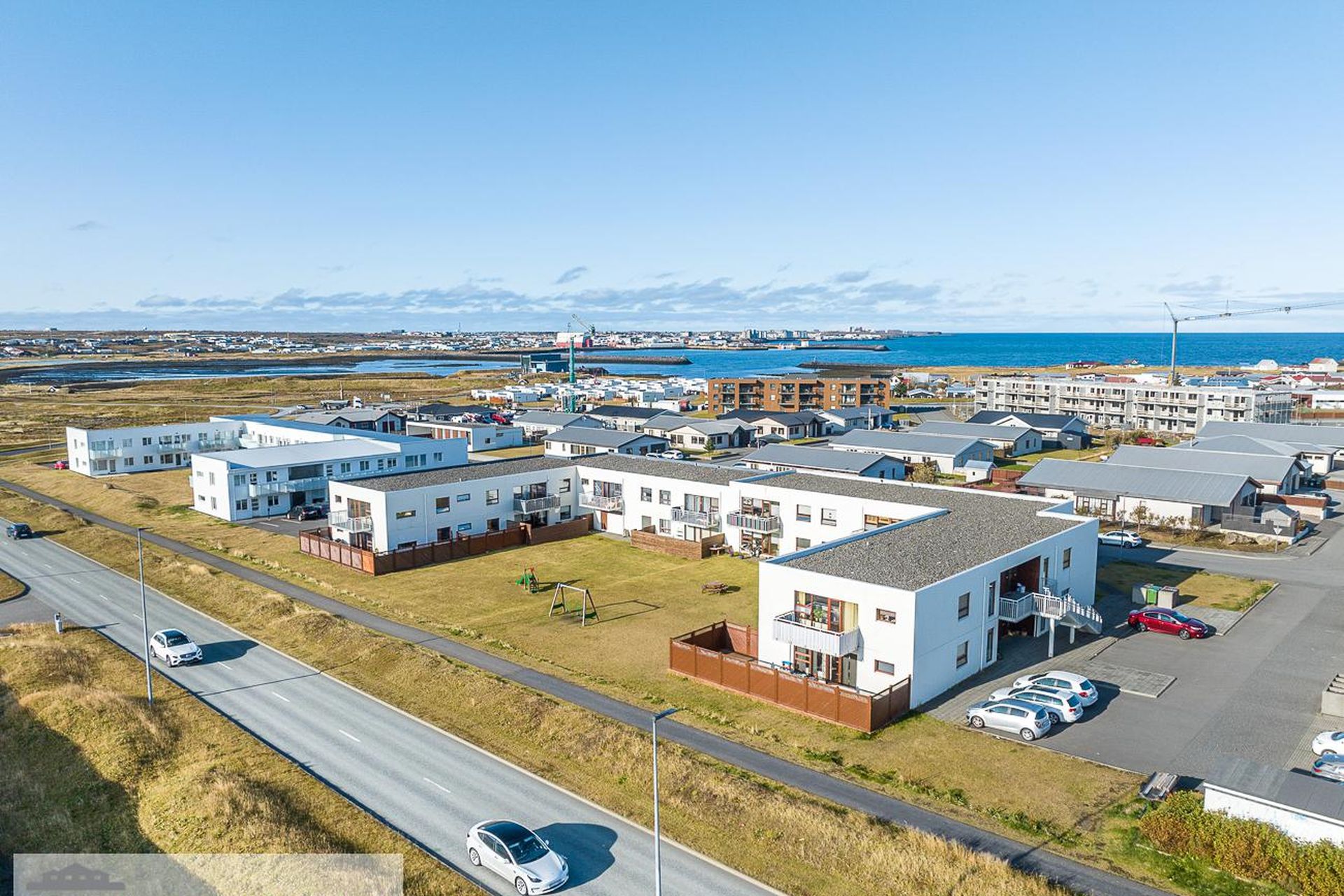 Tjarnabakki 4, 260 Reykjanesbær