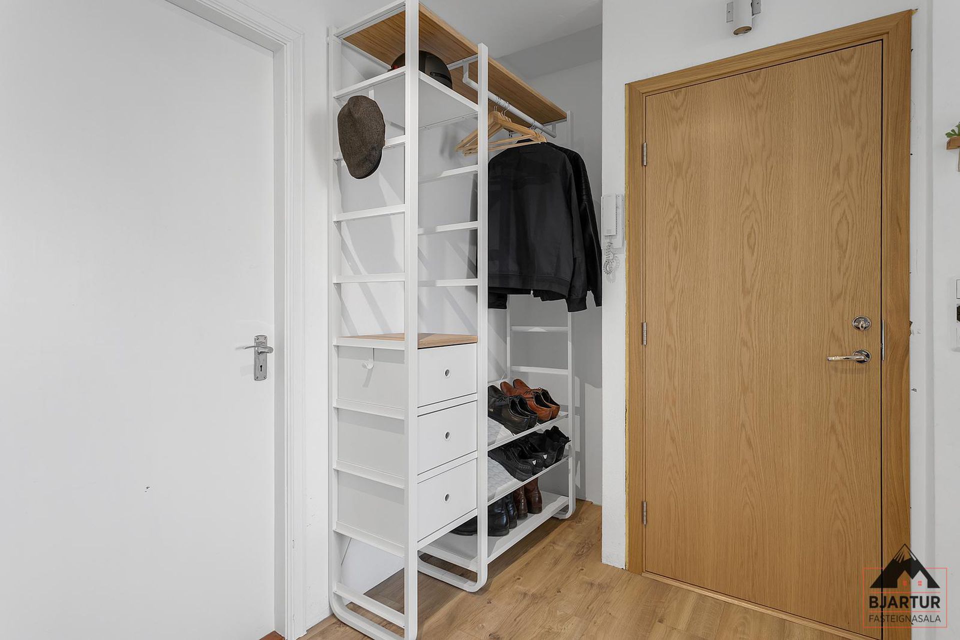 Kleppsvegur 38, 105 Reykjavík