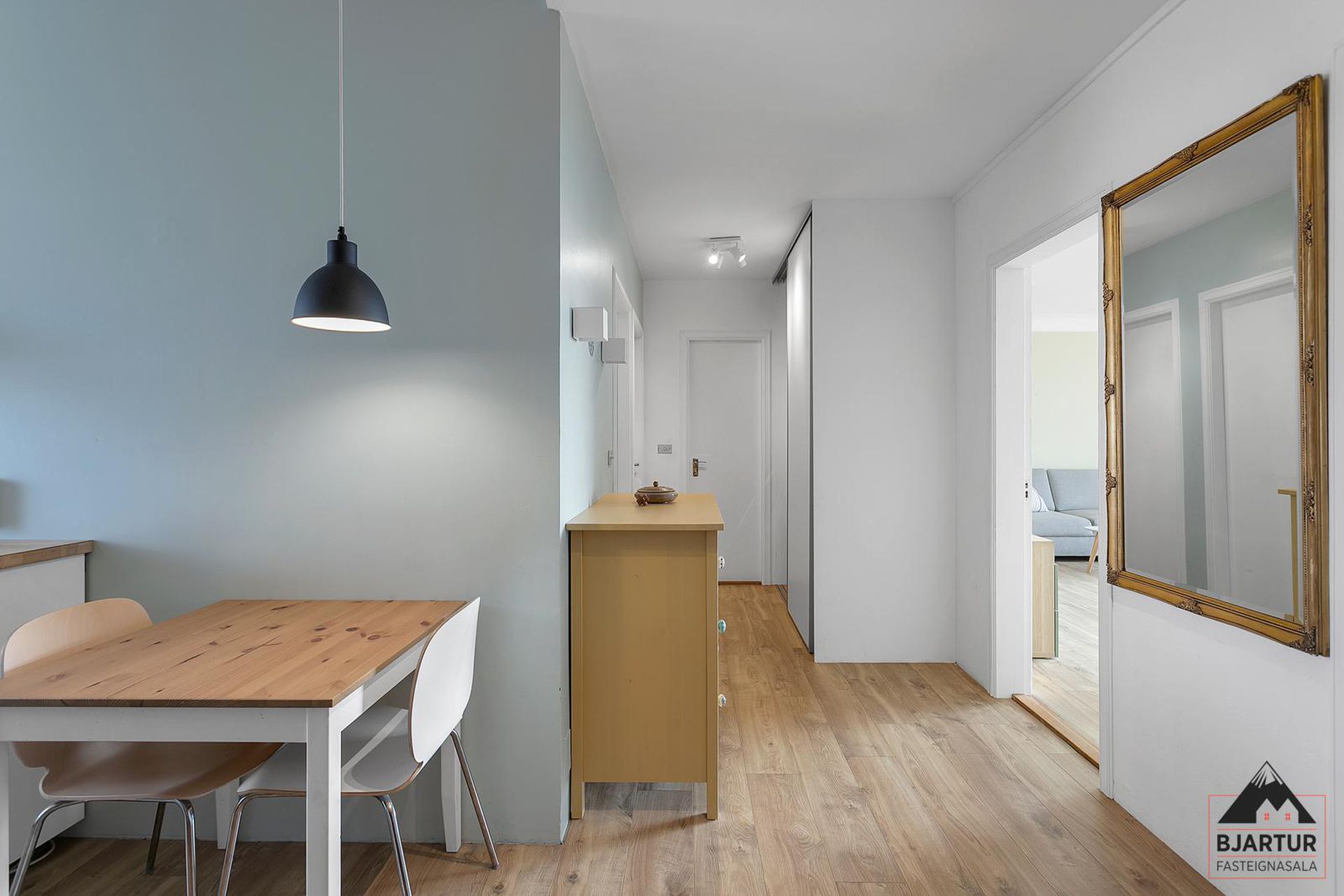 Kleppsvegur 38, 105 Reykjavík