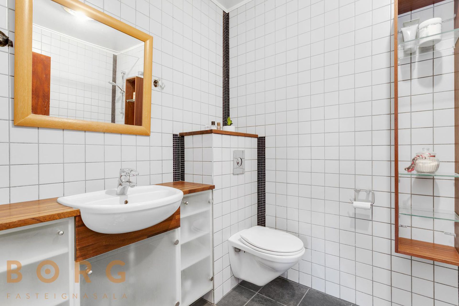 Háaleitisbraut 30, 108 Reykjavík