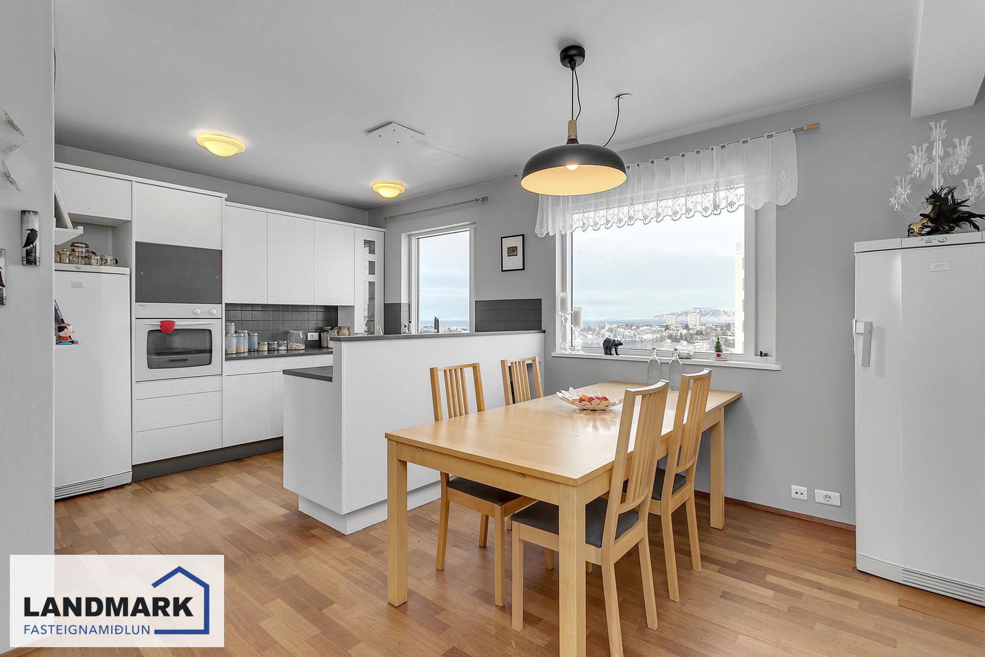 Sólheimar 27, 104 Reykjavík