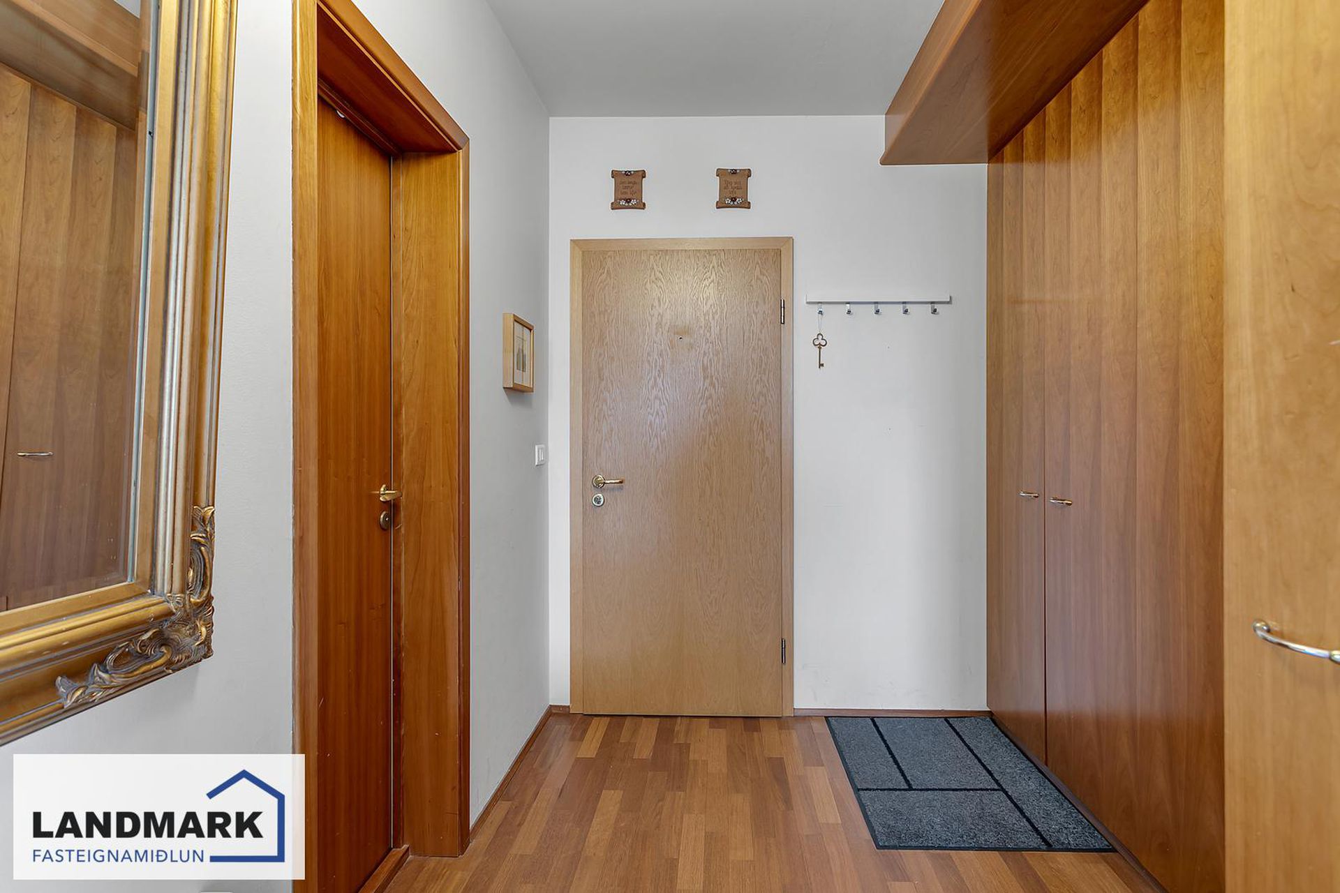 Sólheimar 27, 104 Reykjavík