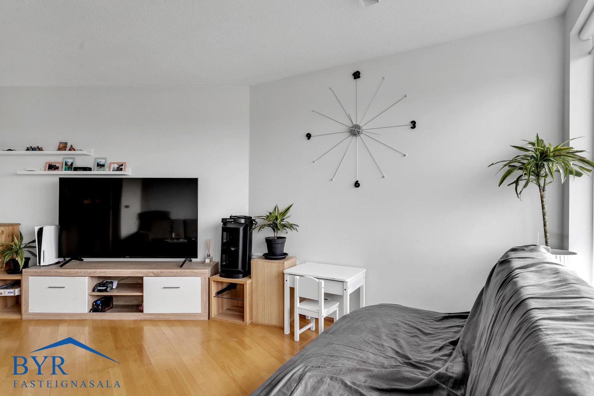 Trönuhjalli 1, 200 Kópavogur
