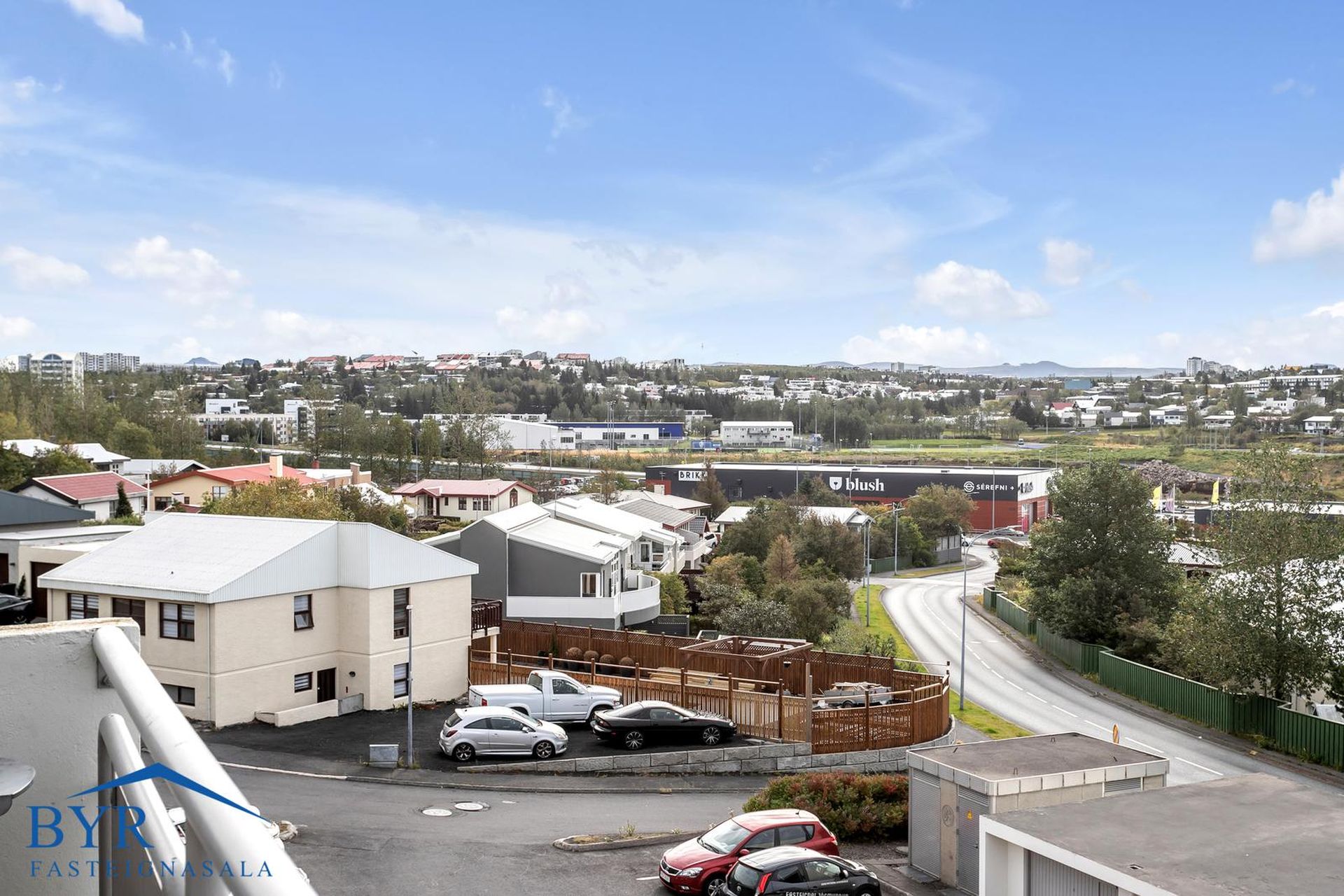 Trönuhjalli 1, 200 Kópavogur