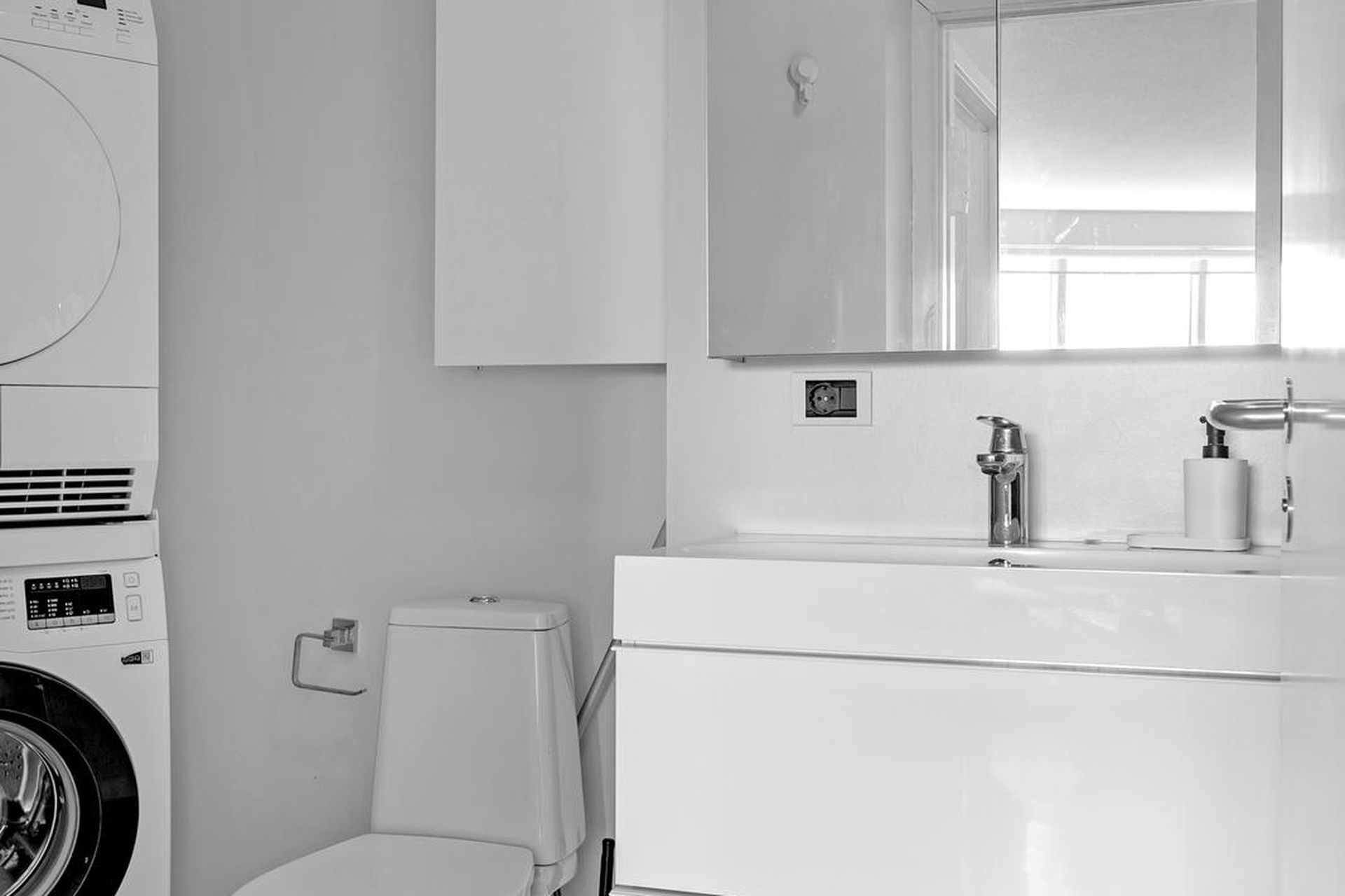 Trönuhjalli 1, 200 Kópavogur
