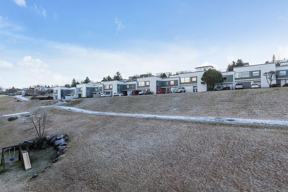 Lundarbrekka 2, 200 Kópavogur