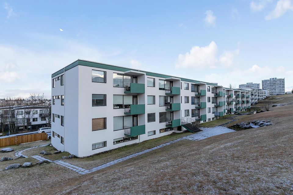 Lundarbrekka 2, 200 Kópavogur
