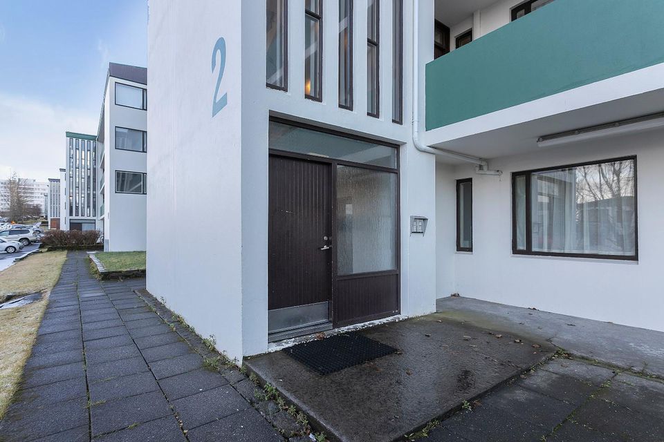 Lundarbrekka 2, 200 Kópavogur