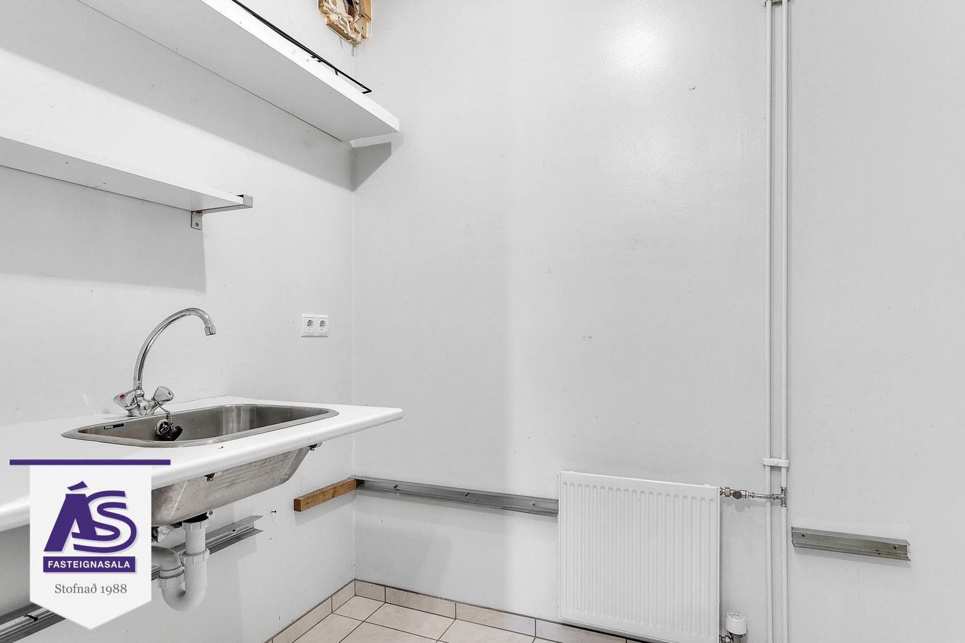 Drekavellir 18, 221 Hafnarfjörður