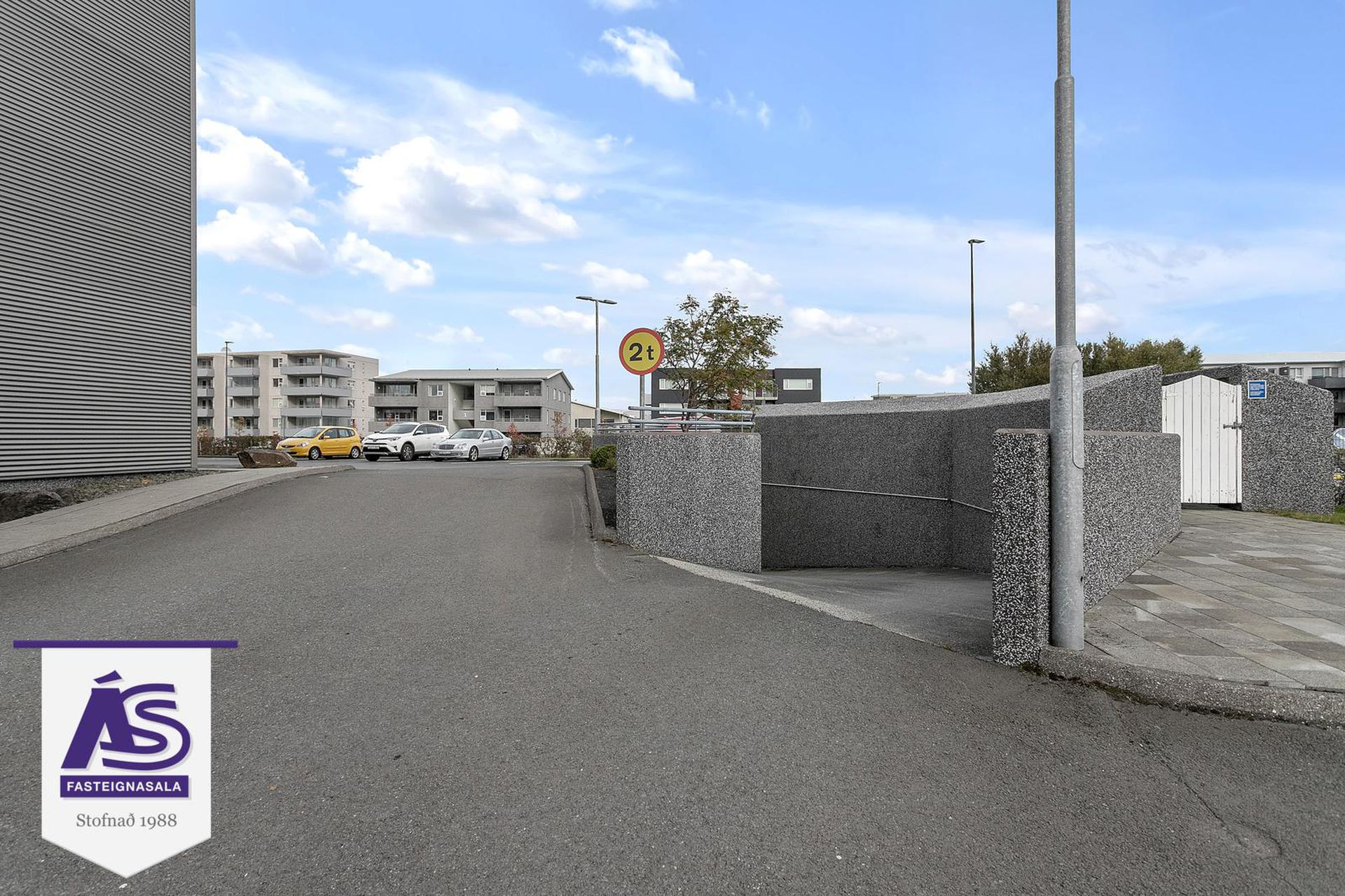 Drekavellir 18, 221 Hafnarfjörður