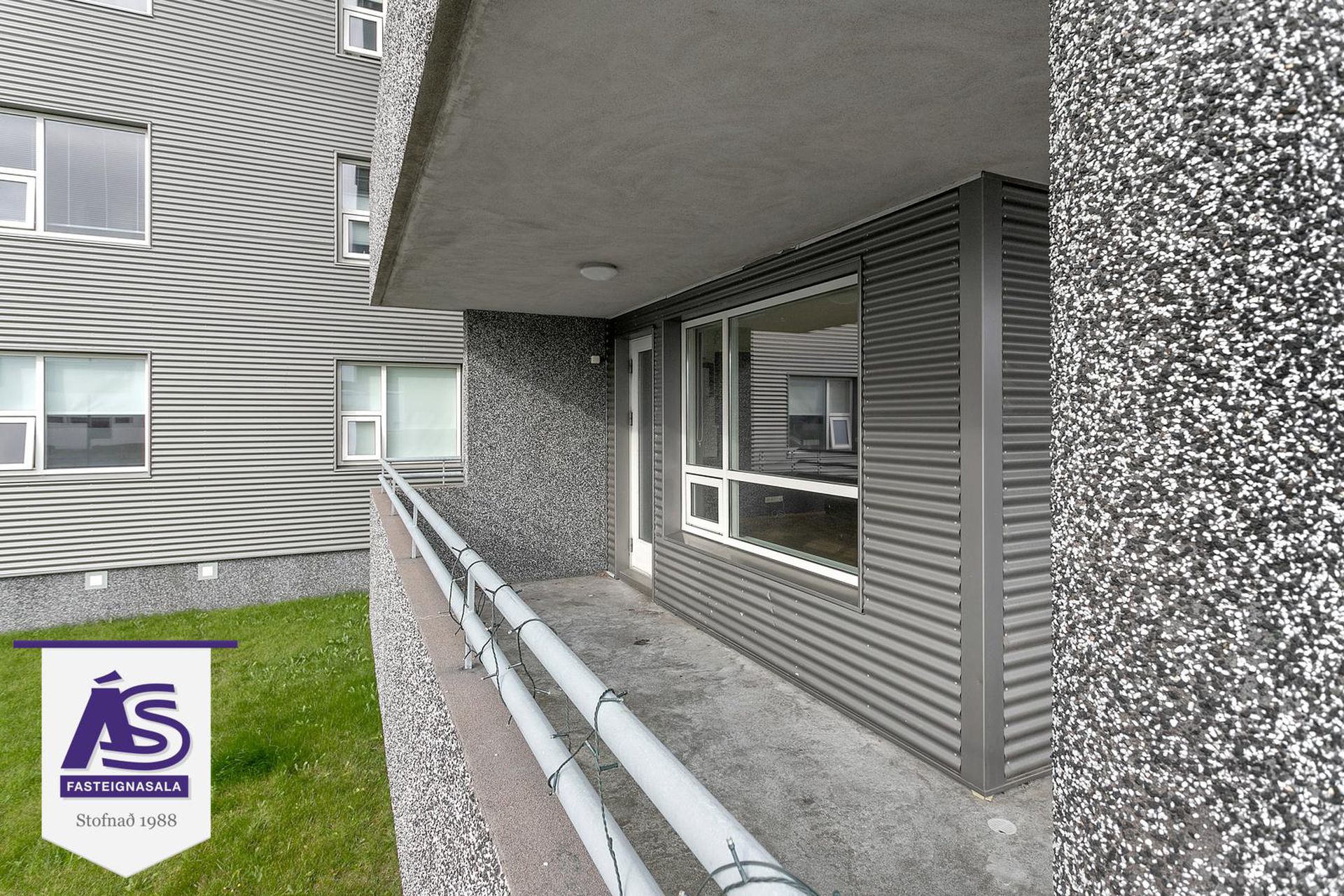 Drekavellir 18, 221 Hafnarfjörður