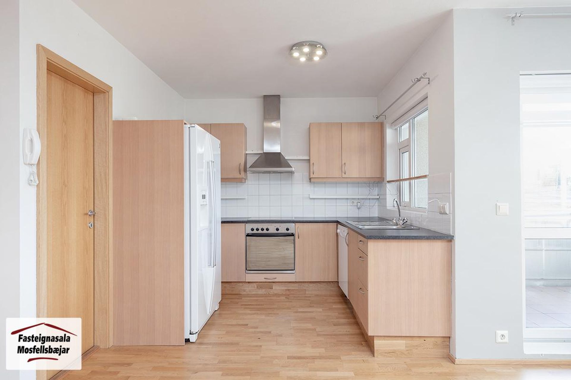 Kristnibraut 97, 113 Reykjavík