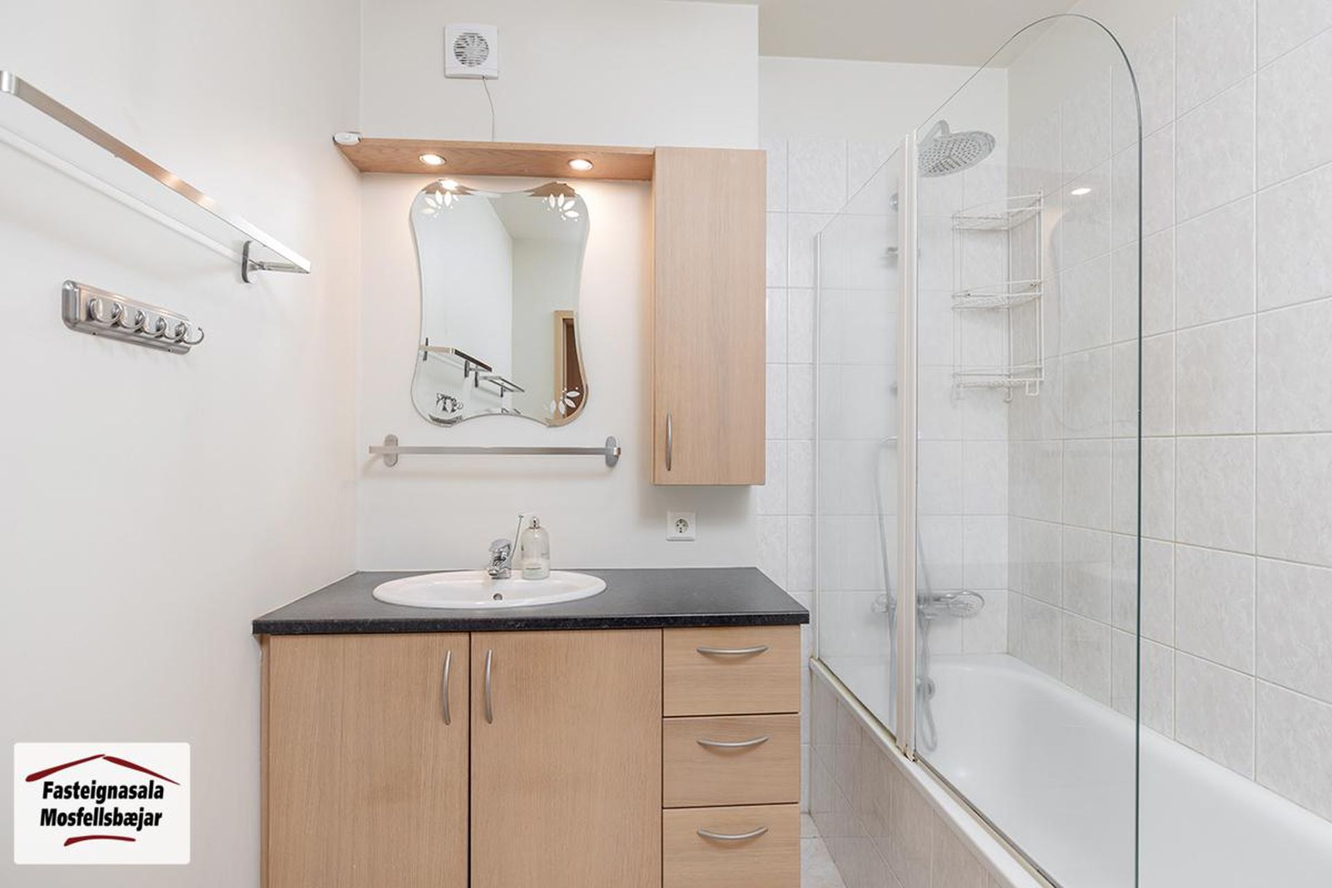 Kristnibraut 97, 113 Reykjavík