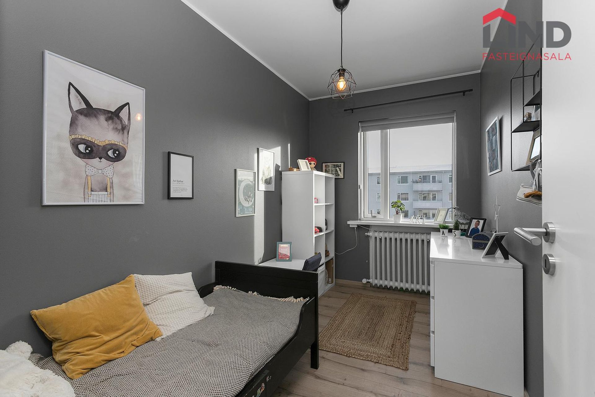 Hvassaleiti 30, 103 Reykjavík