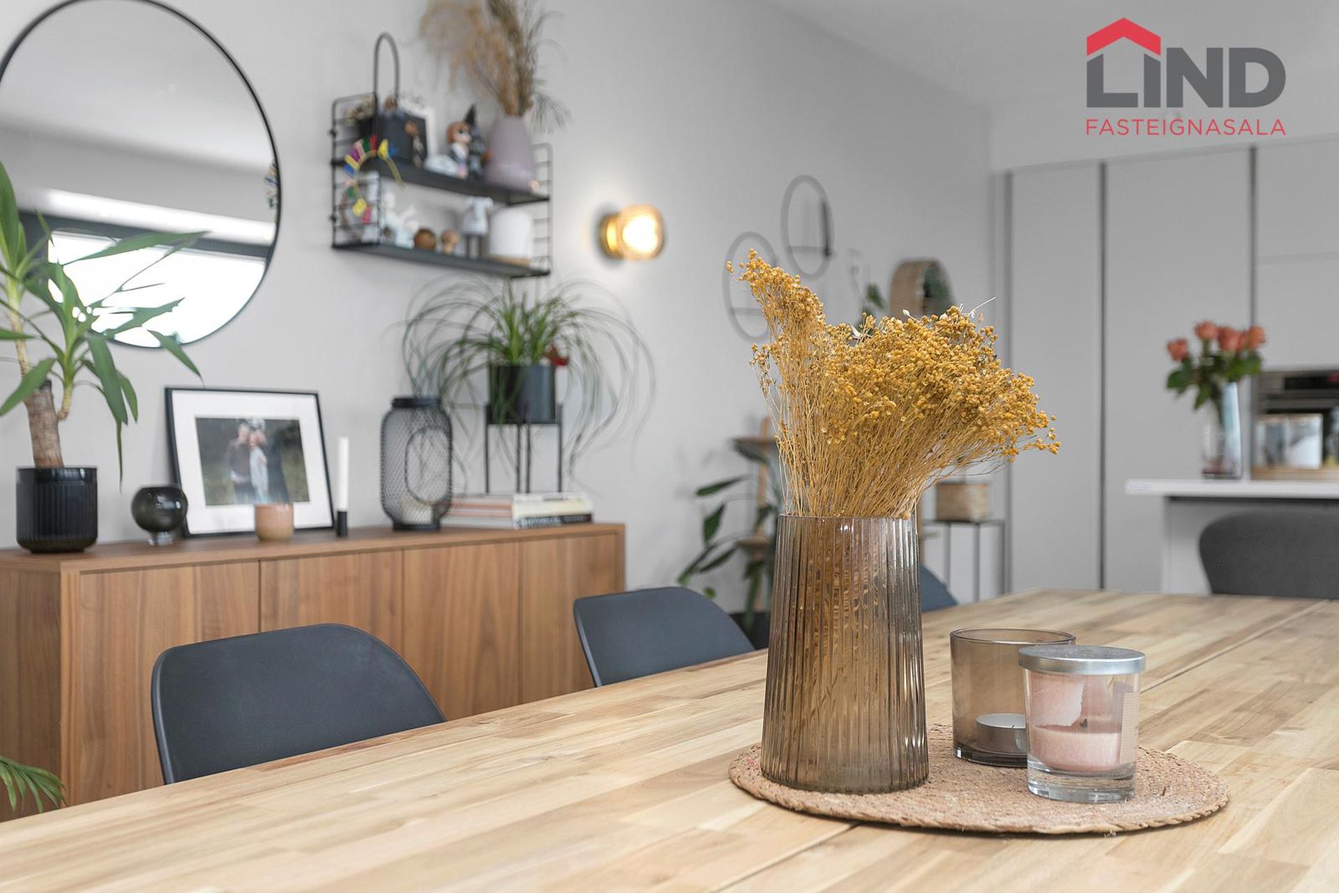 Hvassaleiti 30, 103 Reykjavík