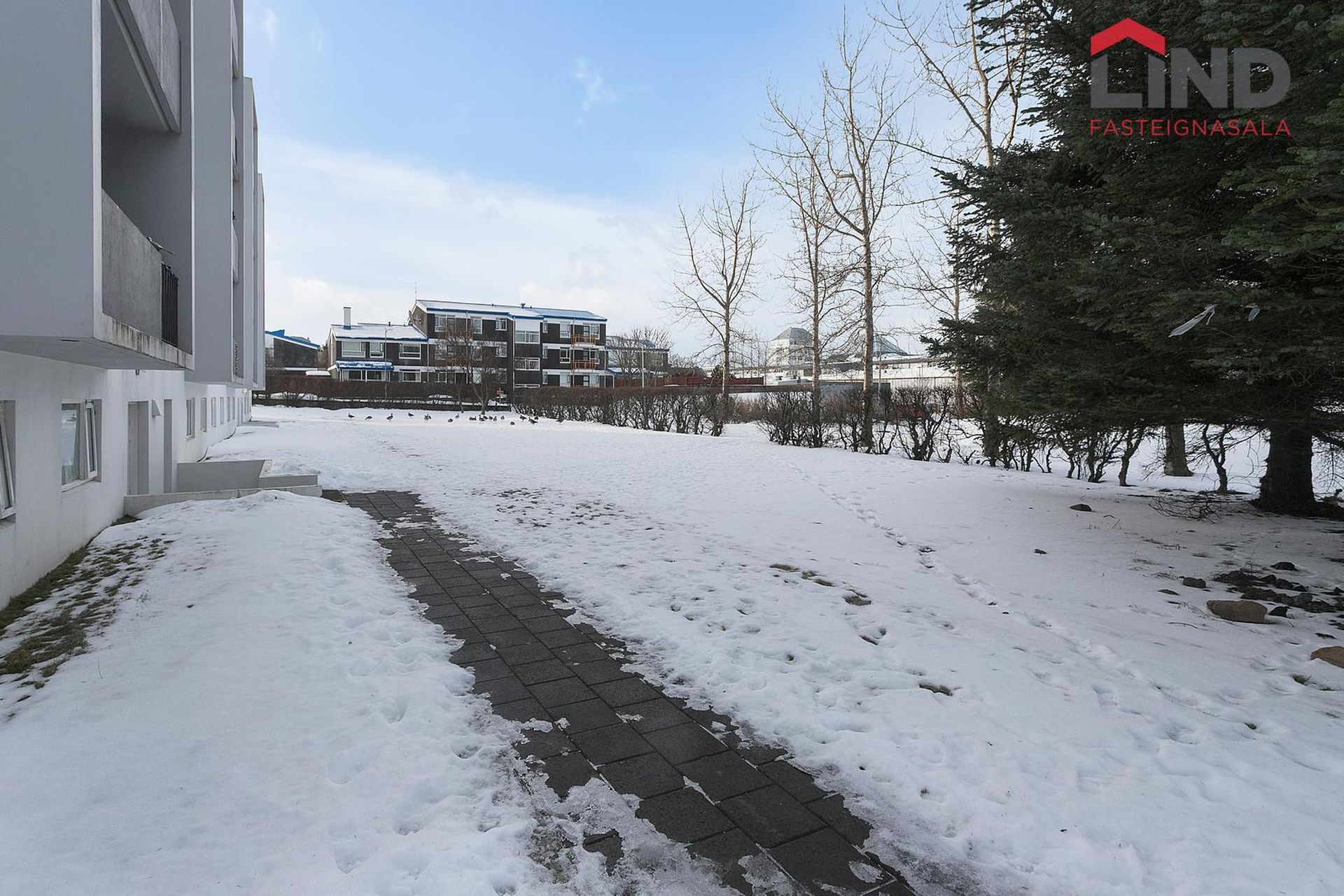 Hvassaleiti 30, 103 Reykjavík