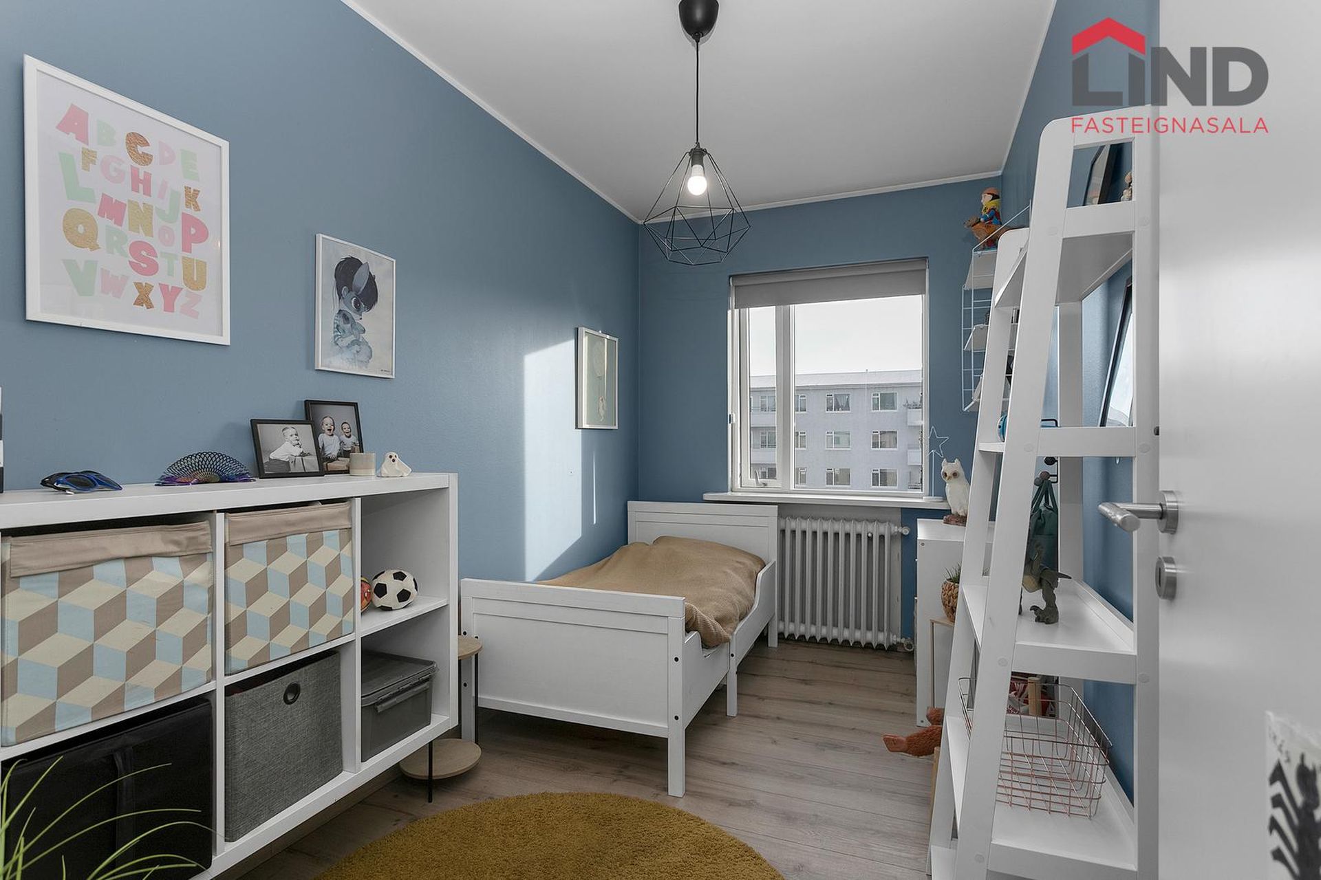 Hvassaleiti 30, 103 Reykjavík