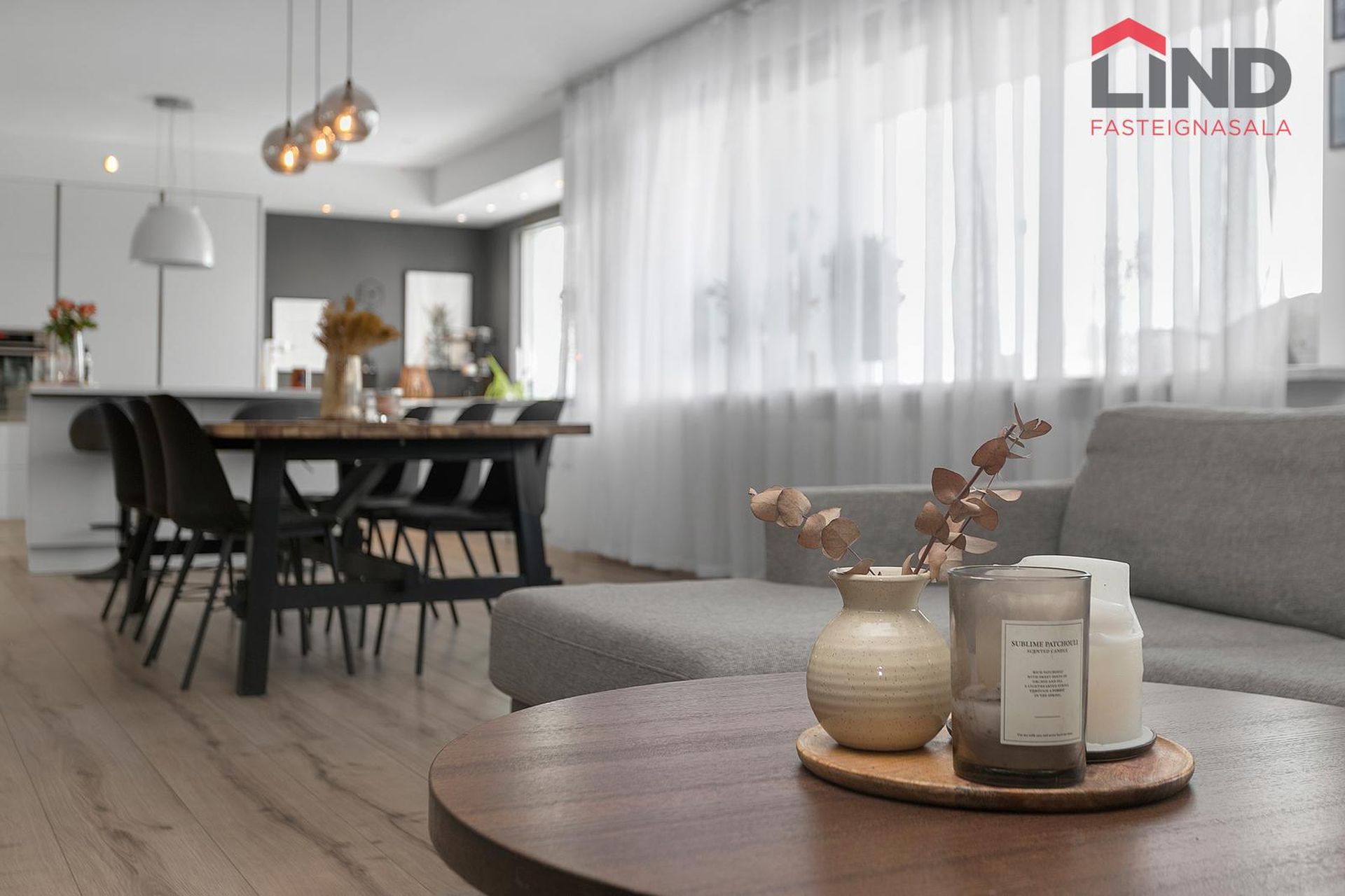 Hvassaleiti 30, 103 Reykjavík