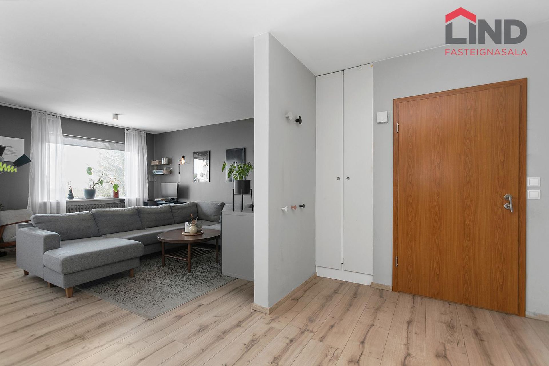 Hvassaleiti 30, 103 Reykjavík