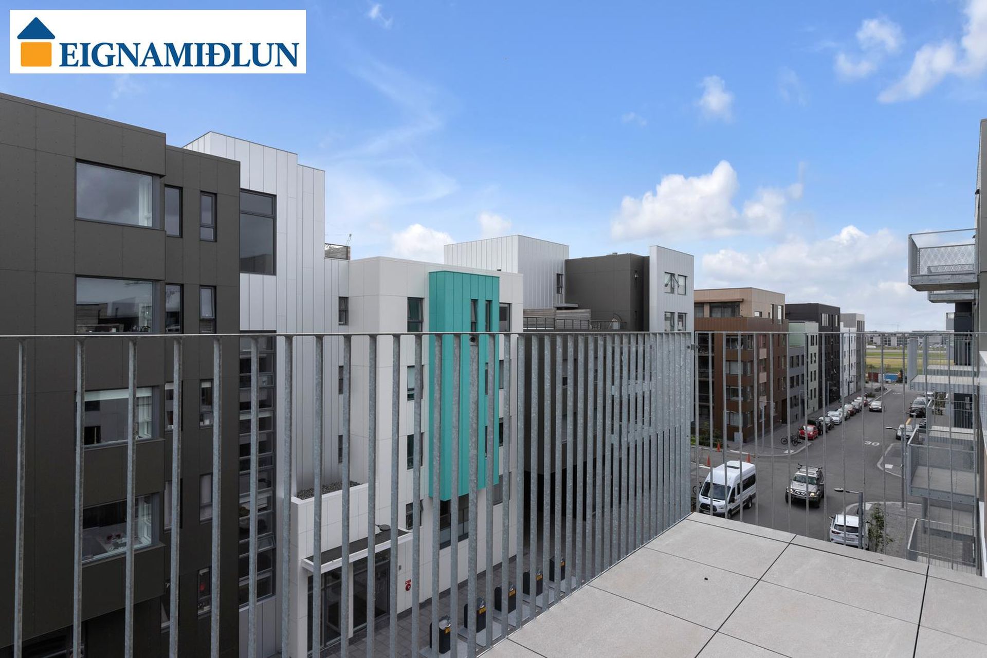 Smyrilshlíð 11, 102 Reykjavík