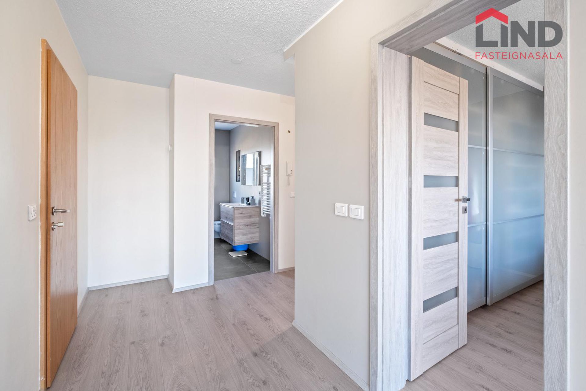 Lerkigrund 1, 300 Akranes