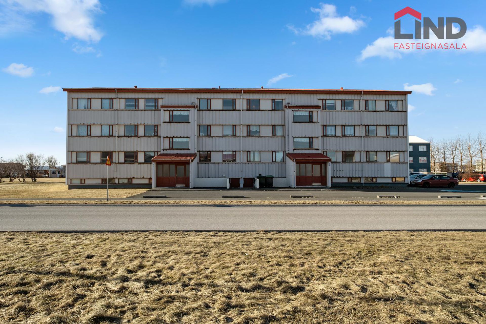 Lerkigrund 1, 300 Akranes