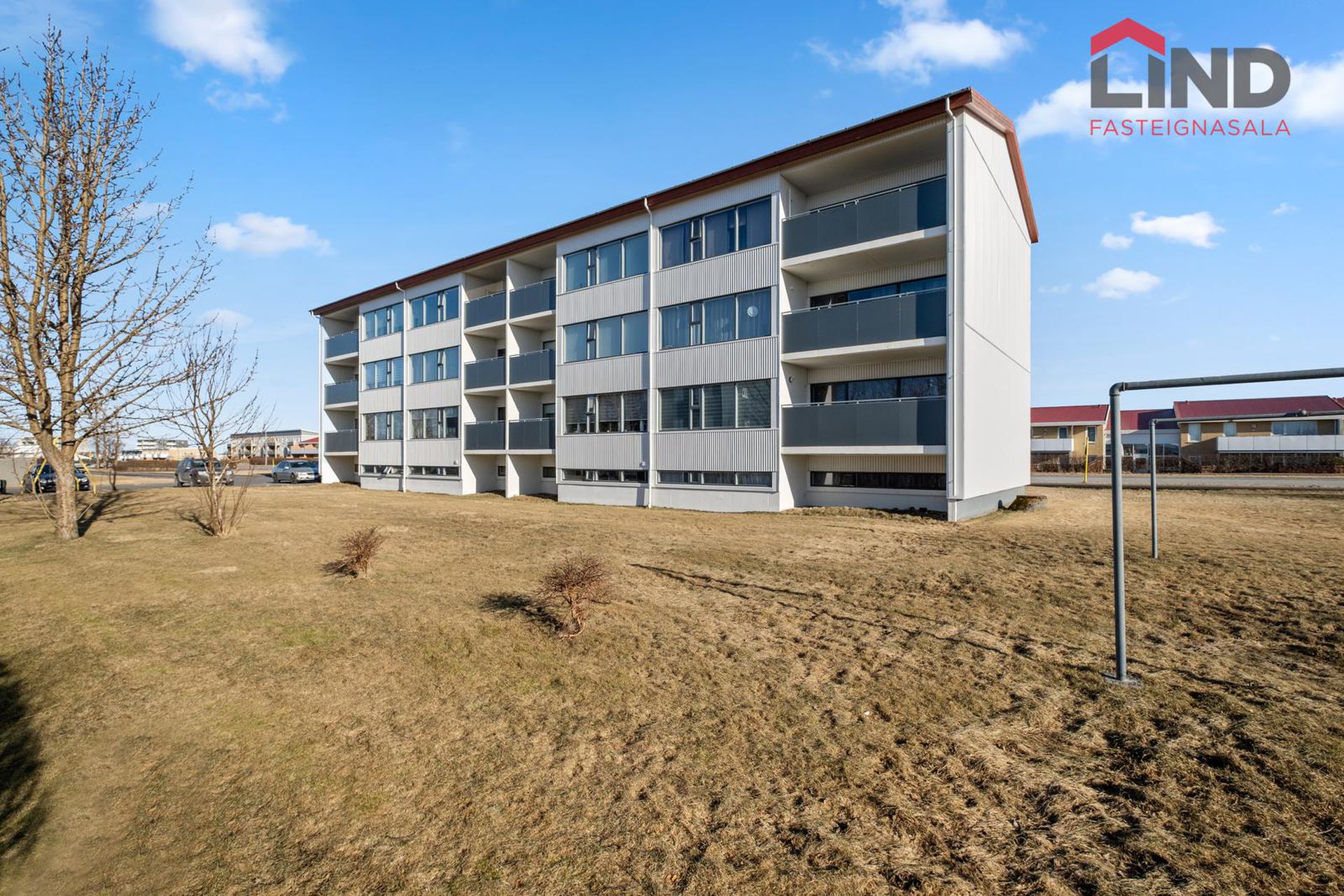 Lerkigrund 1, 300 Akranes