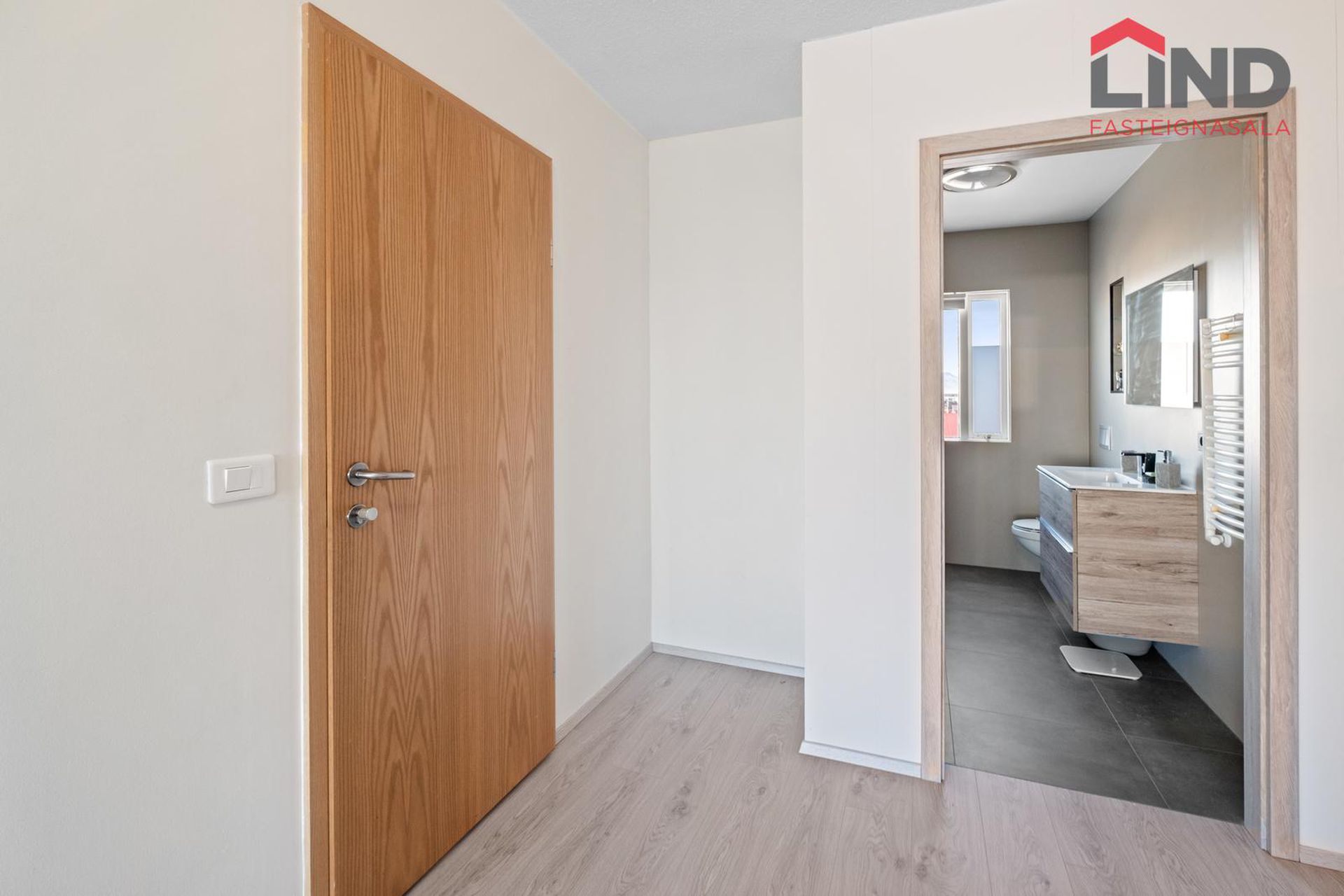 Lerkigrund 1, 300 Akranes