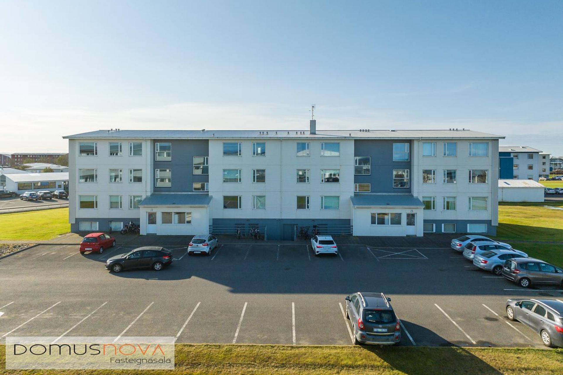 Skarðsbraut 15, 300 Akranes