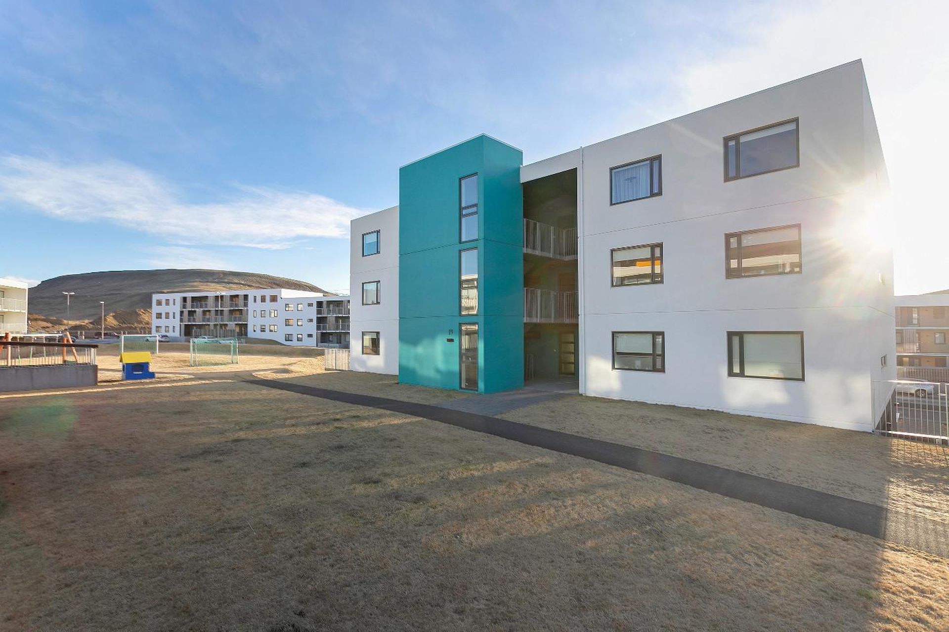 Vefarastræti 19, 270 Mosfellsbær