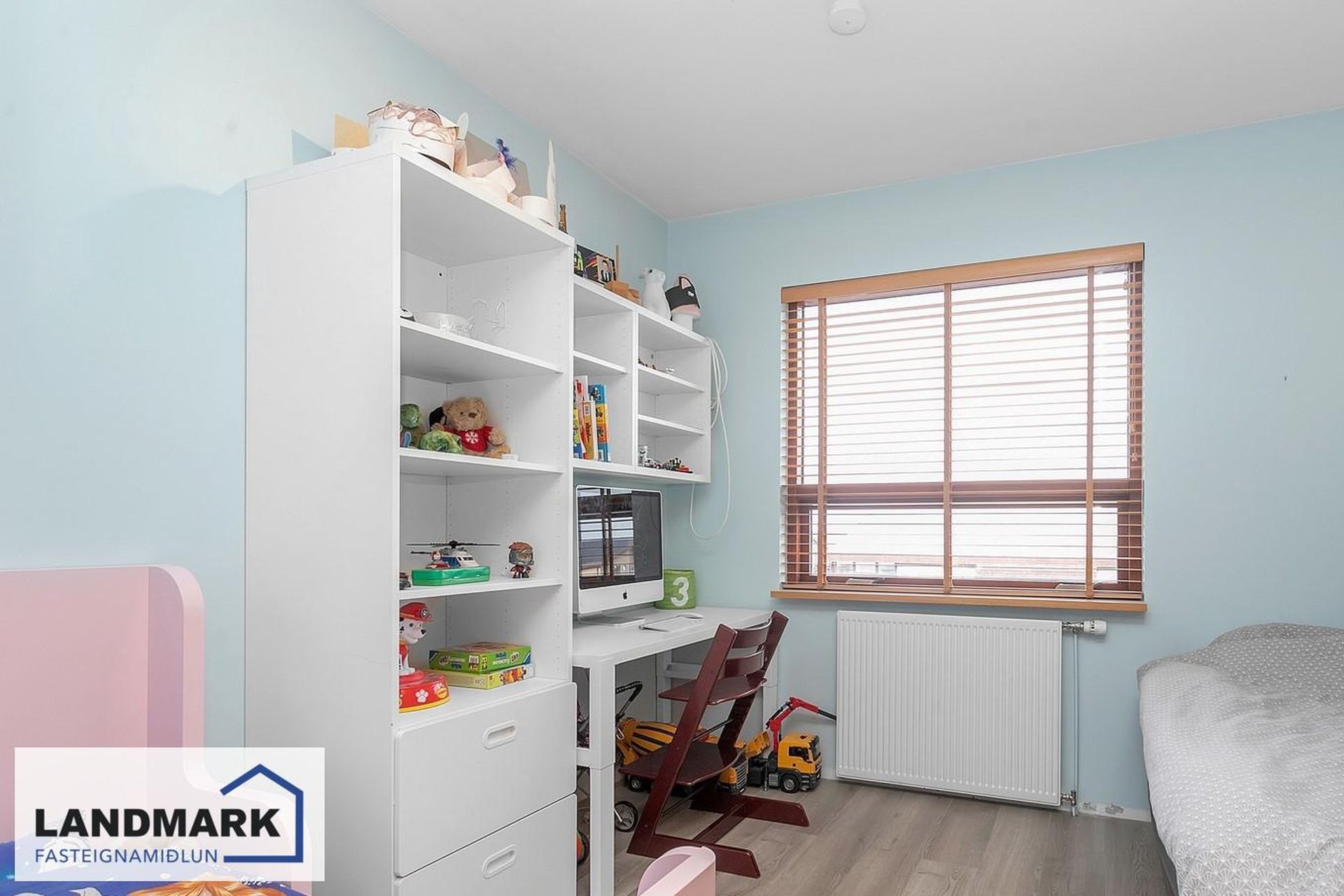 Tjarnabakki 4, 260 Reykjanesbær