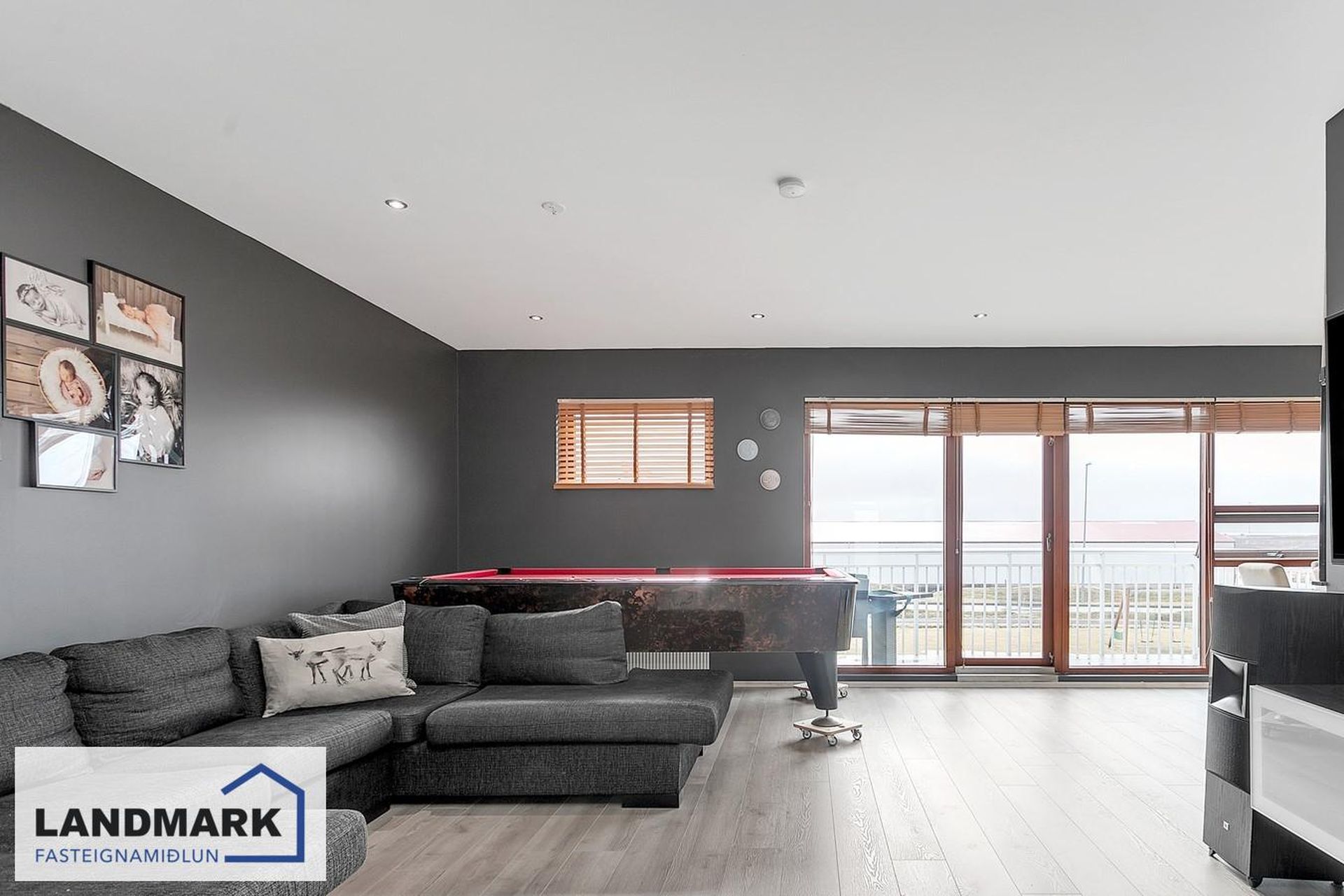 Tjarnabakki 4, 260 Reykjanesbær