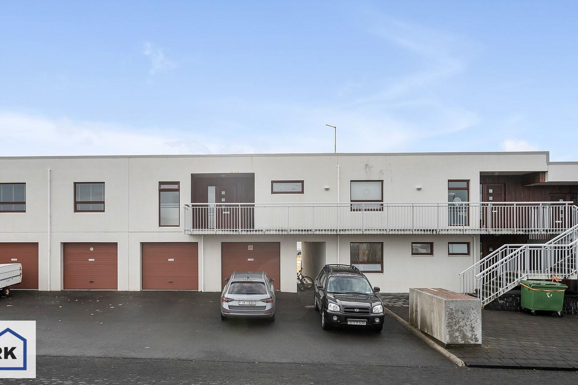Tjarnabakki 4, 260 Reykjanesbær