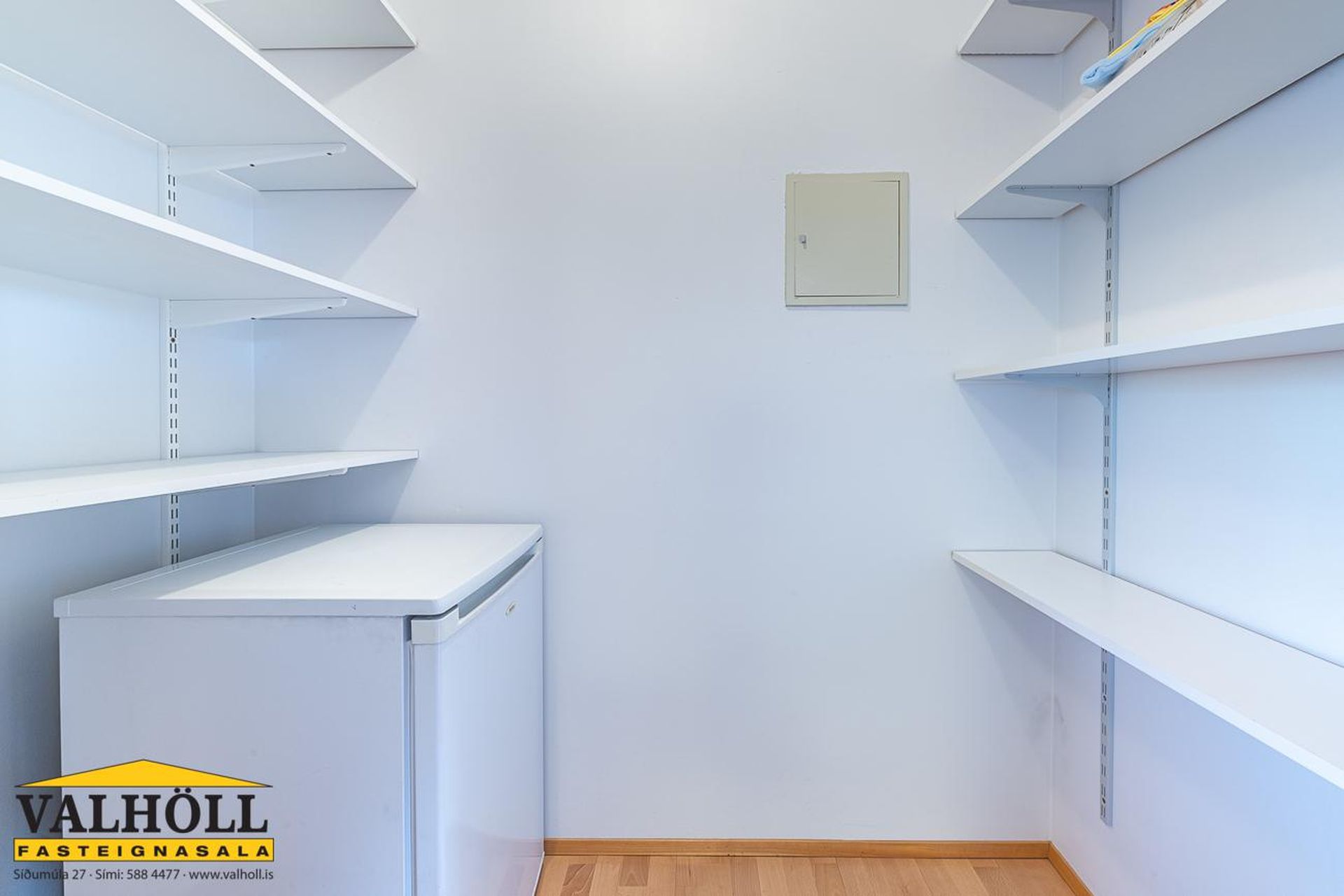 Hvassaleiti 56, 103 Reykjavík