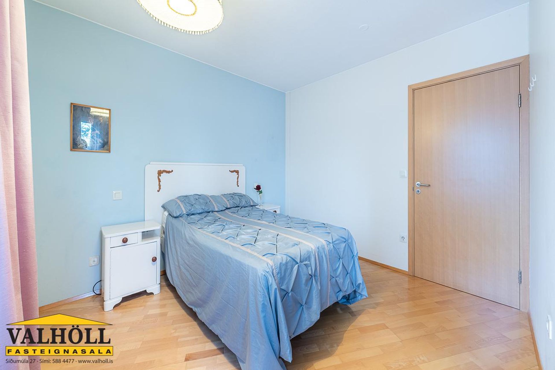 Hvassaleiti 56, 103 Reykjavík