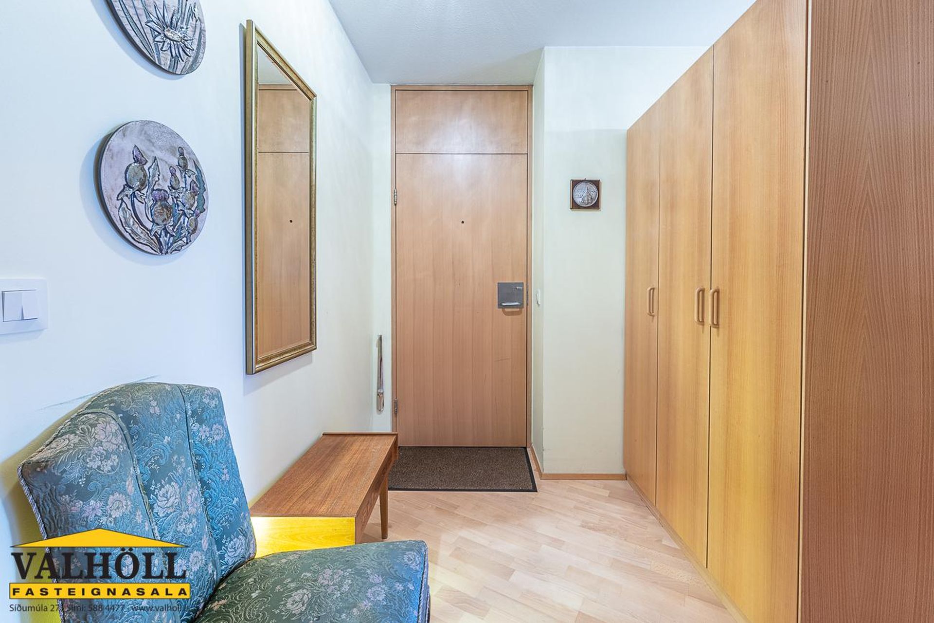 Hvassaleiti 56, 103 Reykjavík